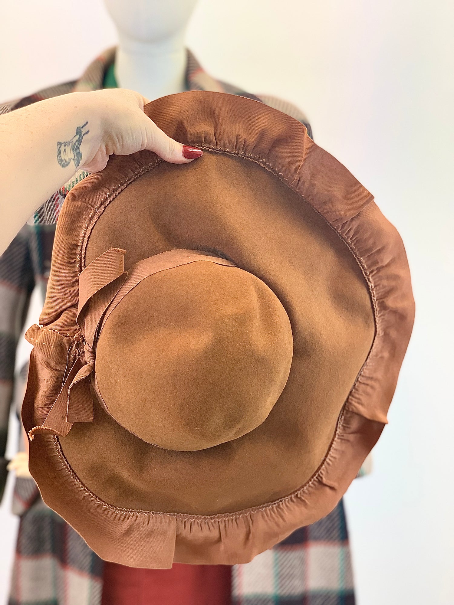 ‘ Falling Leaves ‘