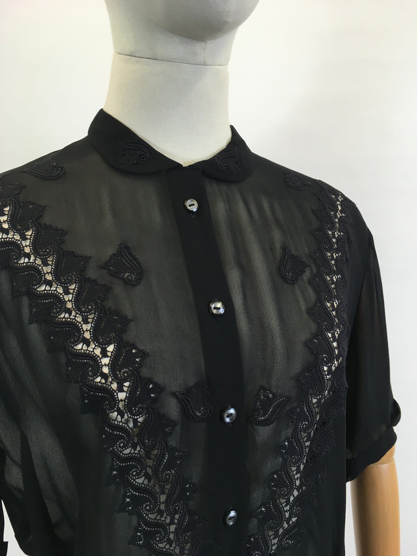 Original 1940’s Blouse - in Black