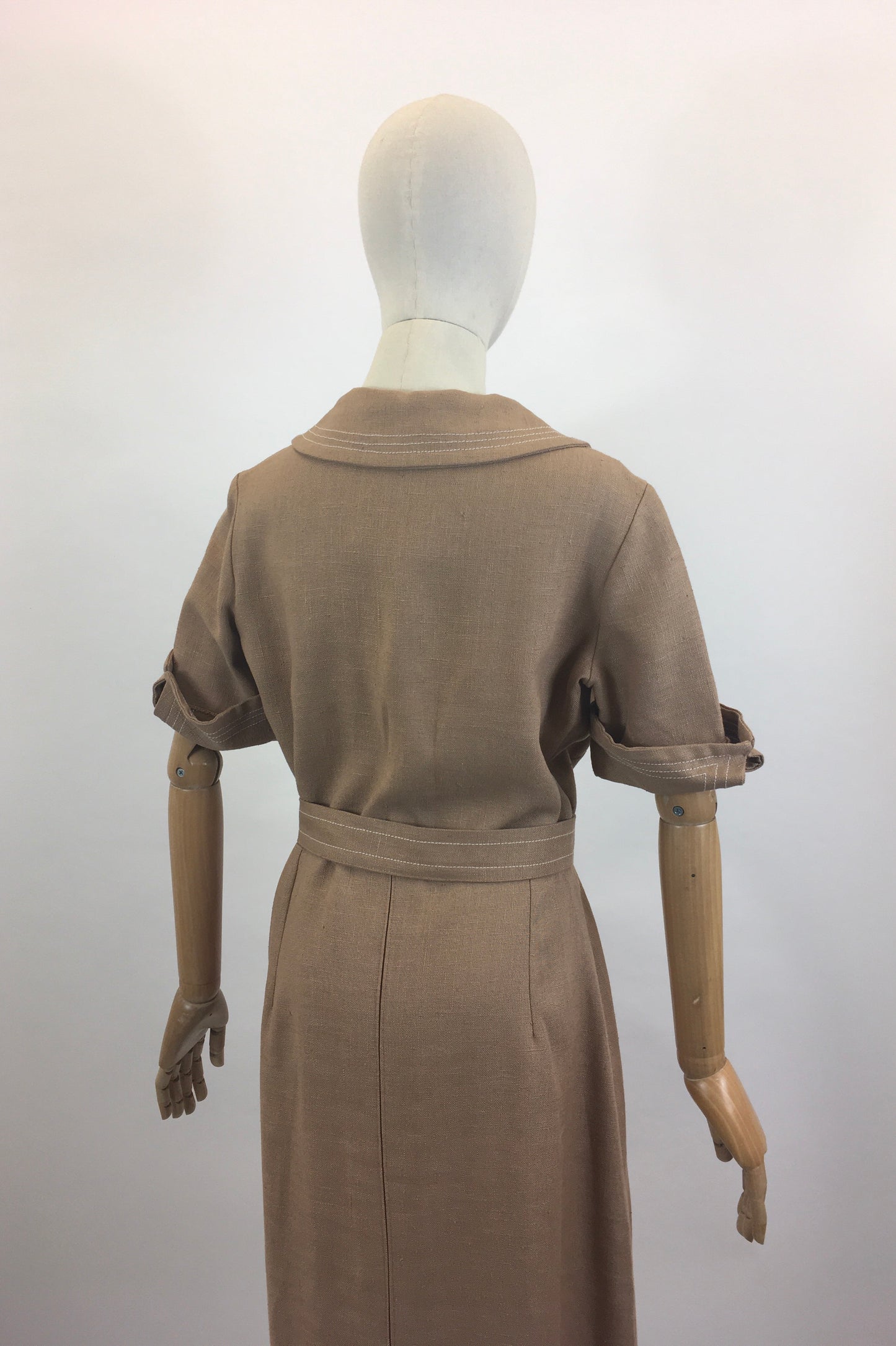 Original CC41  1940's Fabulous Moygashel Linen Dress - Soft Caramel