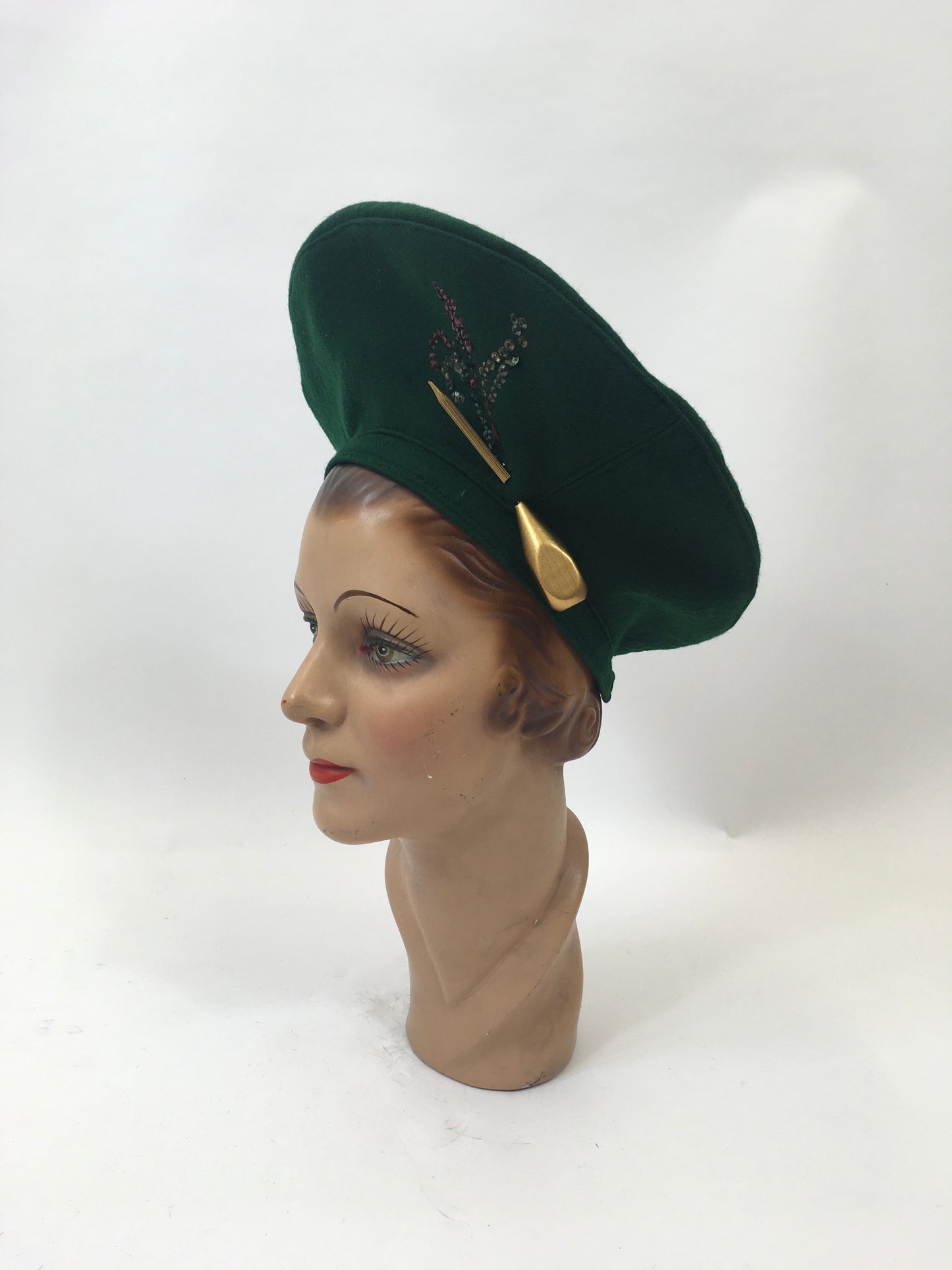 Original 1940’s Fabulous Halo Hat in Forest Green