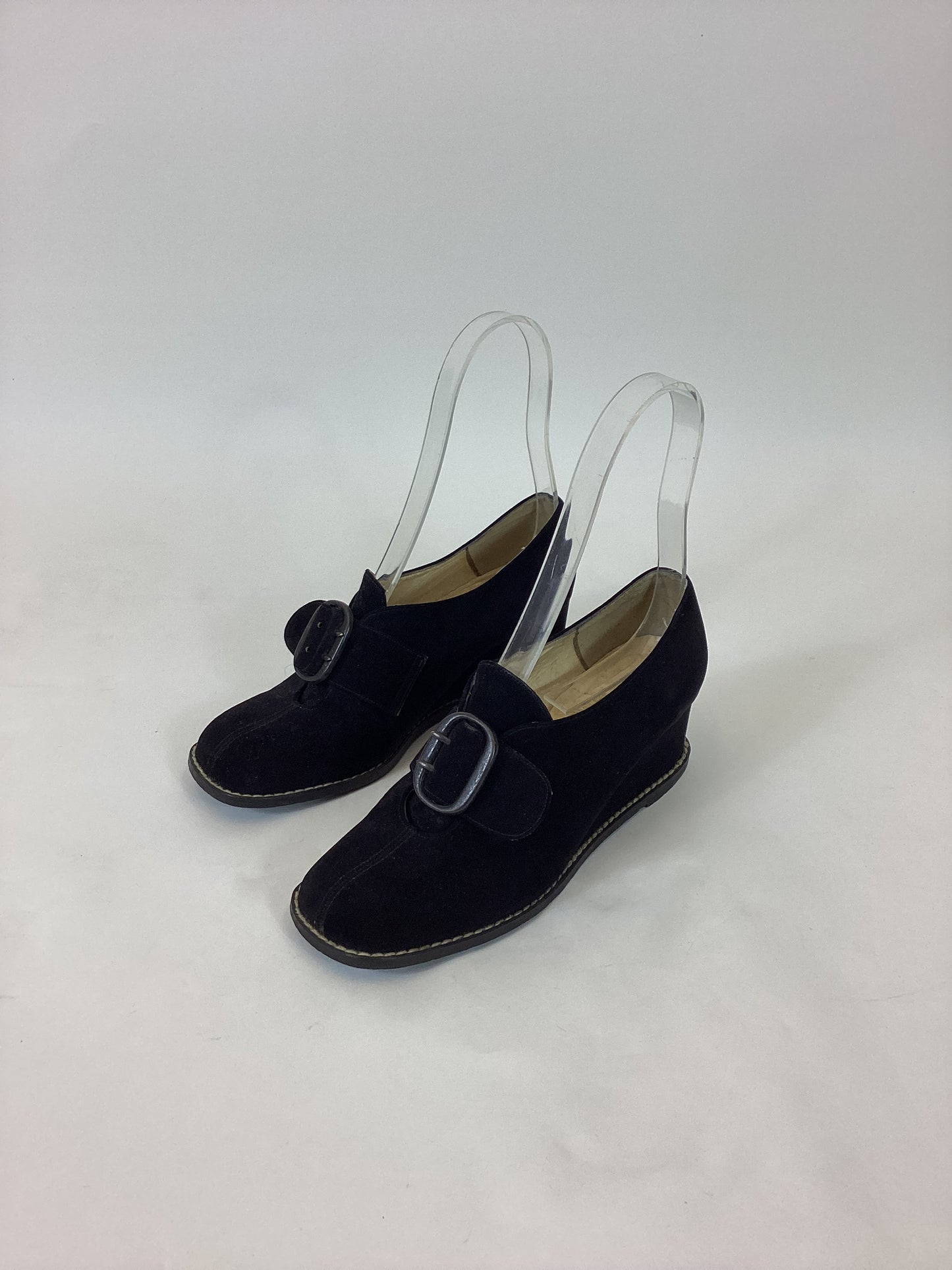 Original 1940’s Gorgeous Wedge Shoes - Black Suede