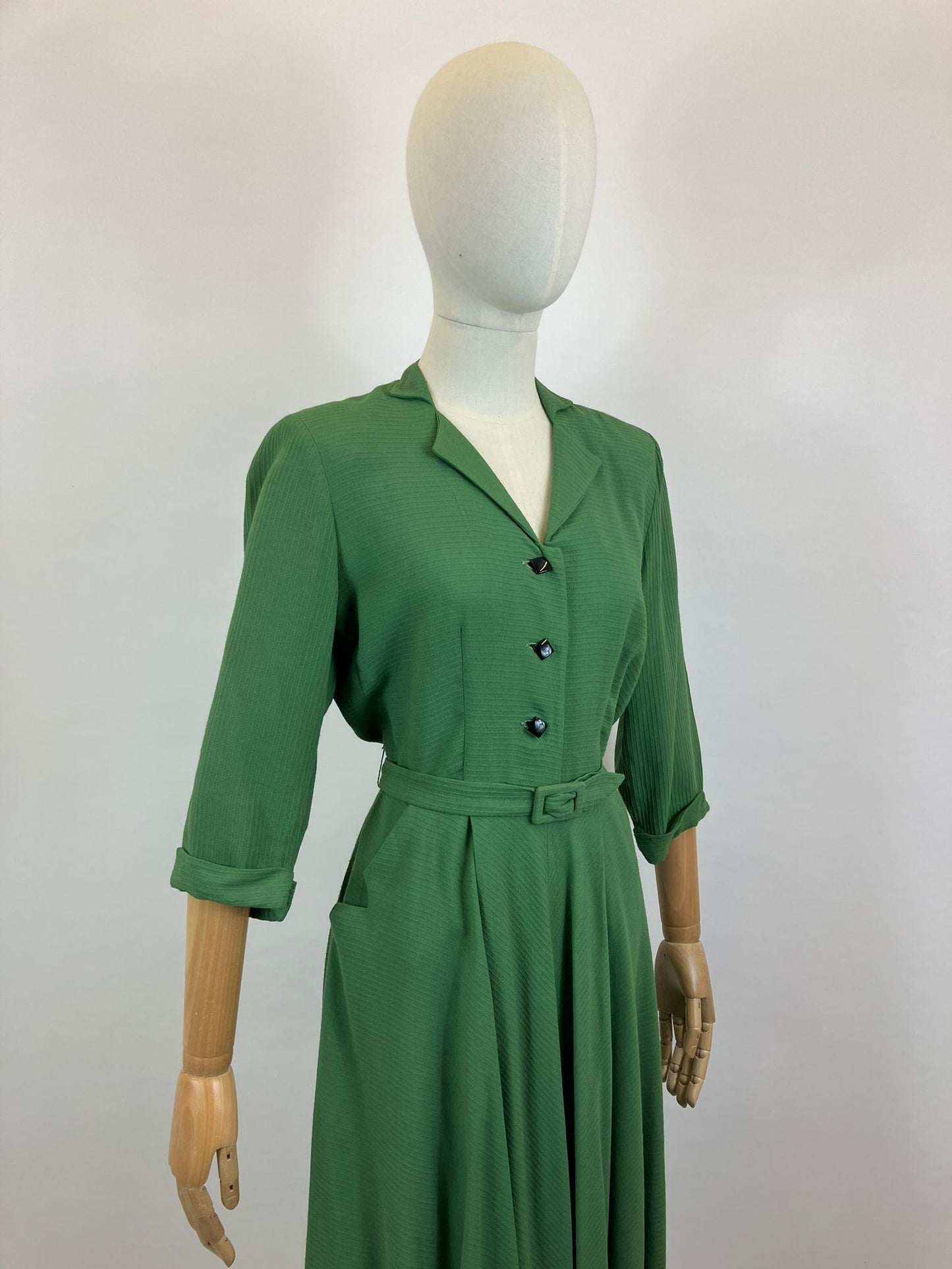 Original 1940’s Fabulous Dress - Emerald Green
