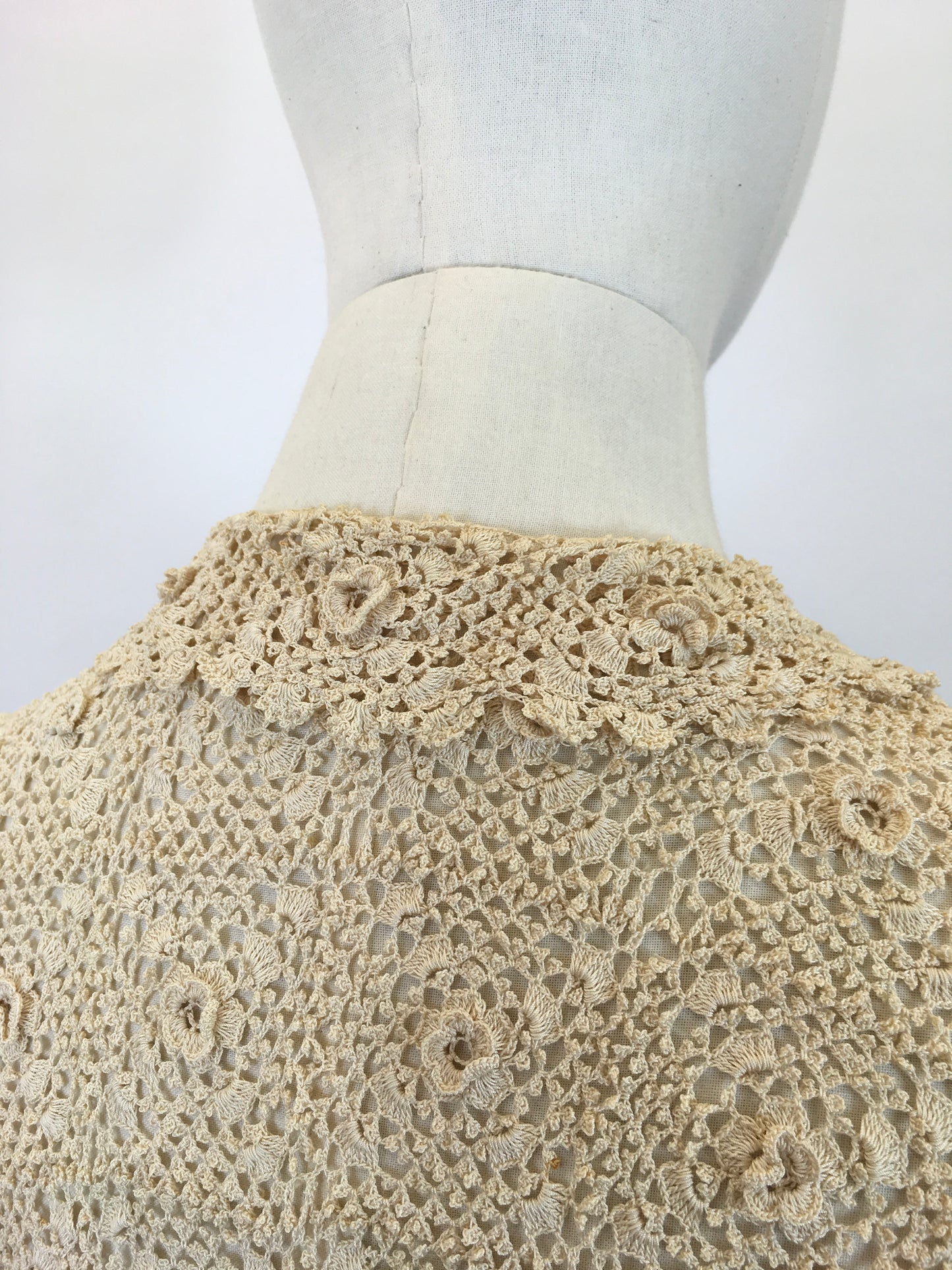Original 30’s Crochet Blouse - in Cream