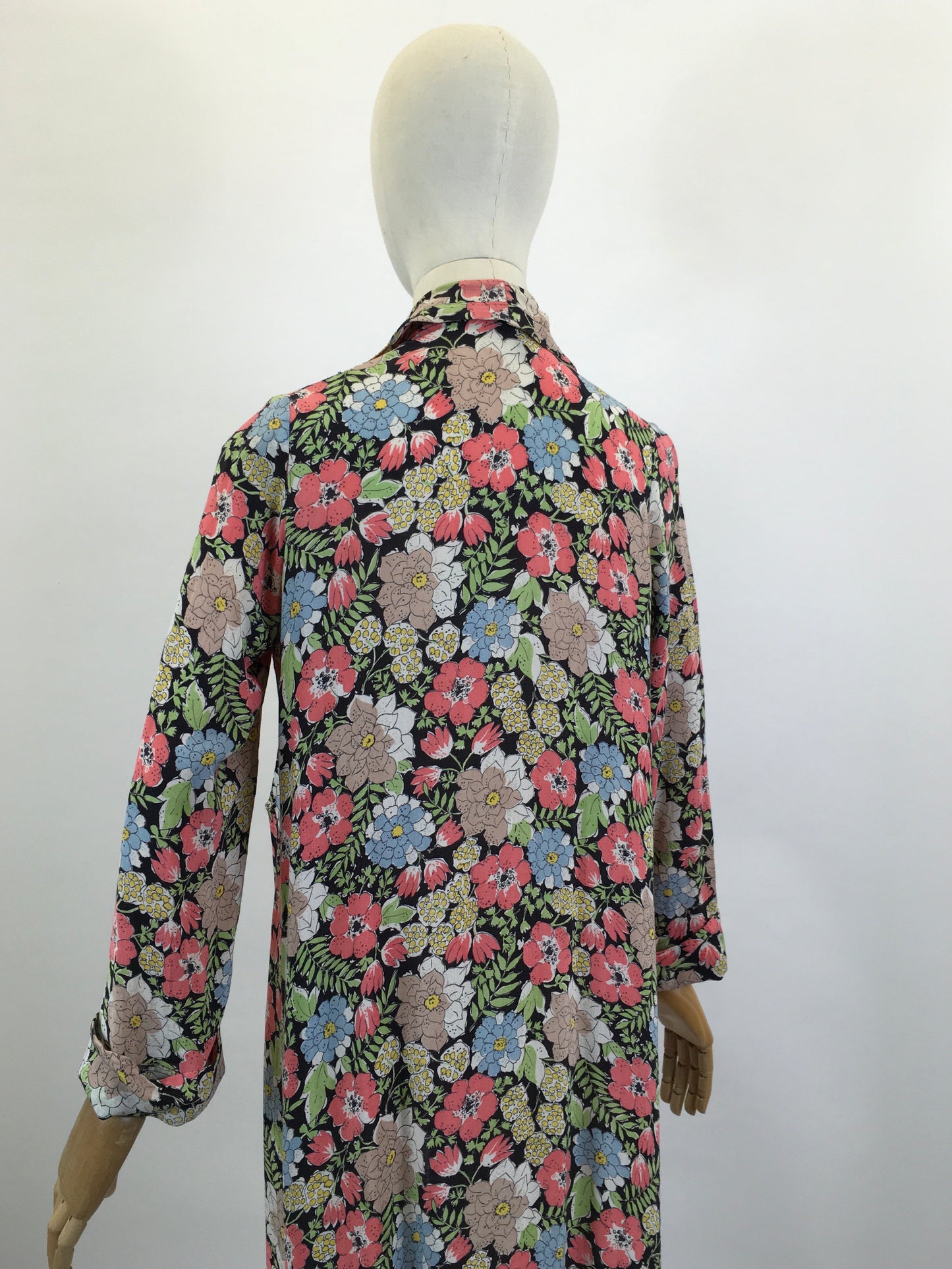 Original 1930’s Gorgeous Floral Summer Coat - Cornflower Blue, Dusky Pink, Primrose Yellow and Pistachio Green flowers