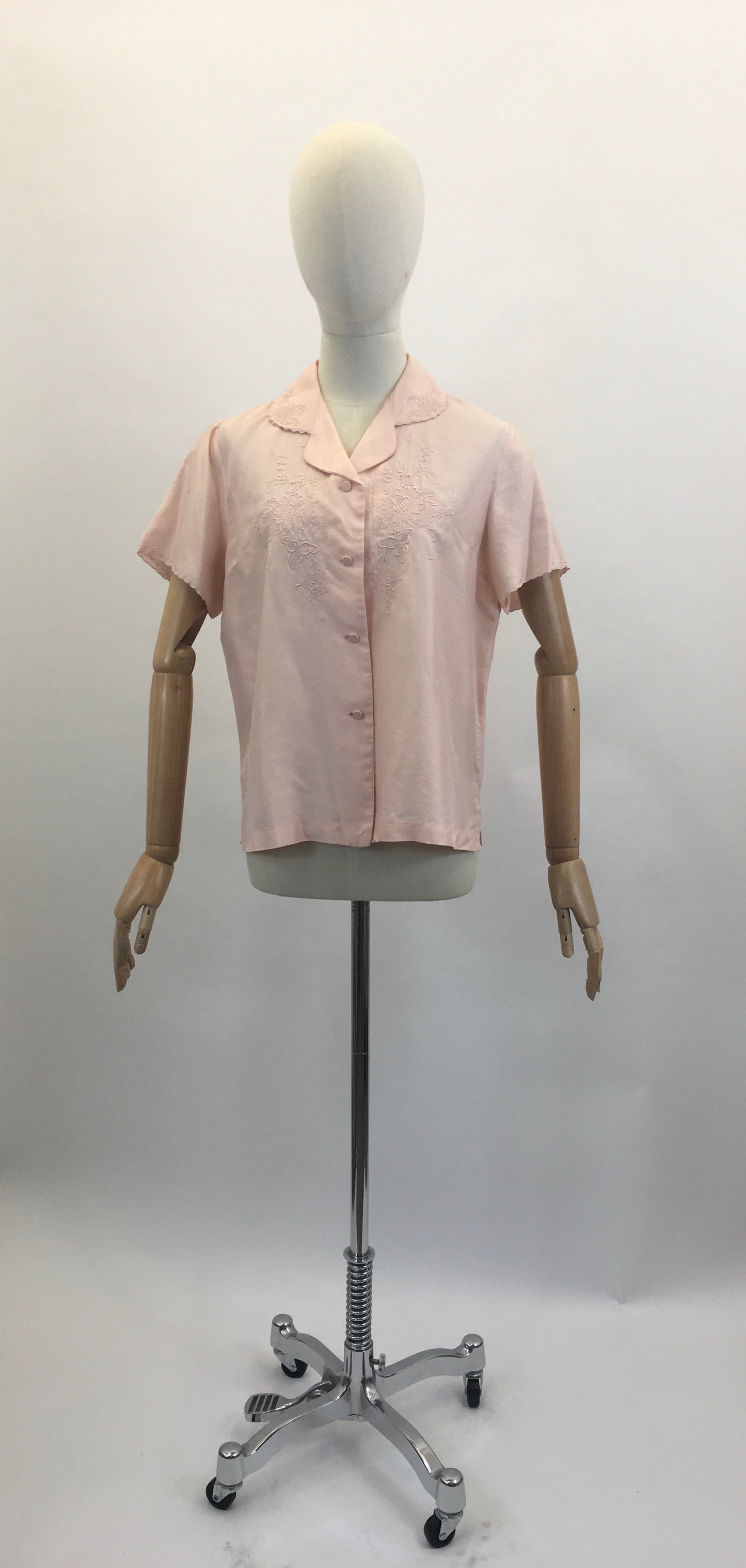 Original 1950's Embroidered Blouse - in Soft Peach