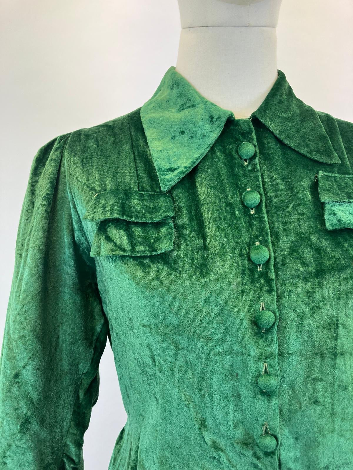 Original 1920's/30's Fabulous Silk Velvet Blouse - in Rich Green