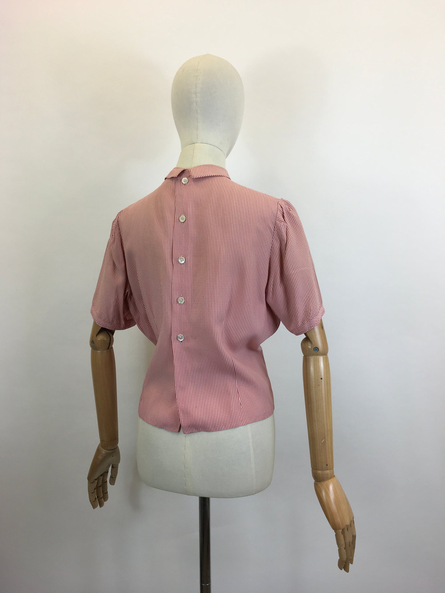 Original 1940’s Gorgeous Subtle Plaid Blouse - of Red, Pink and White