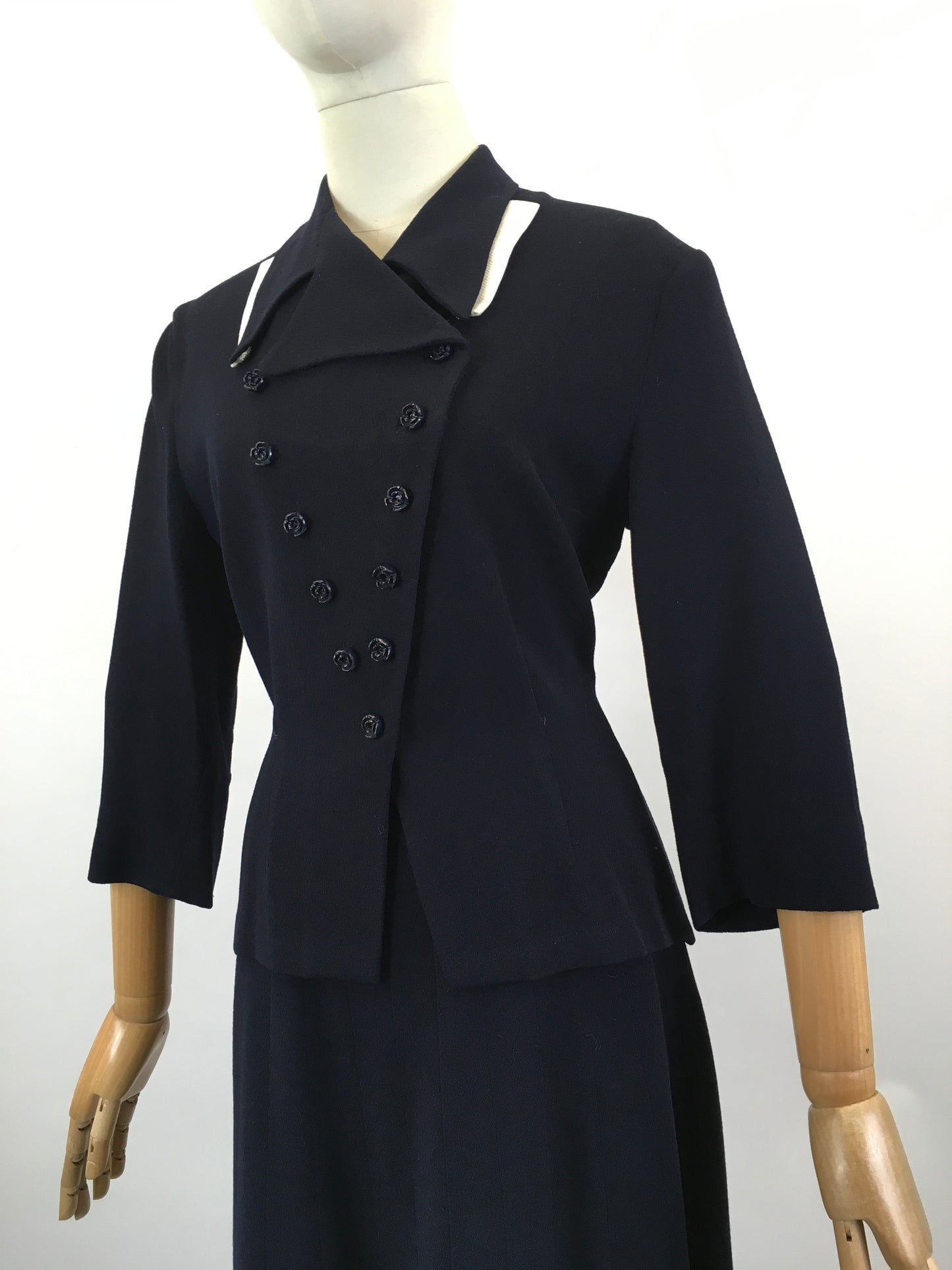 Original 1940’s Gorgeous 2pc suit - Dark Navy with White contrast