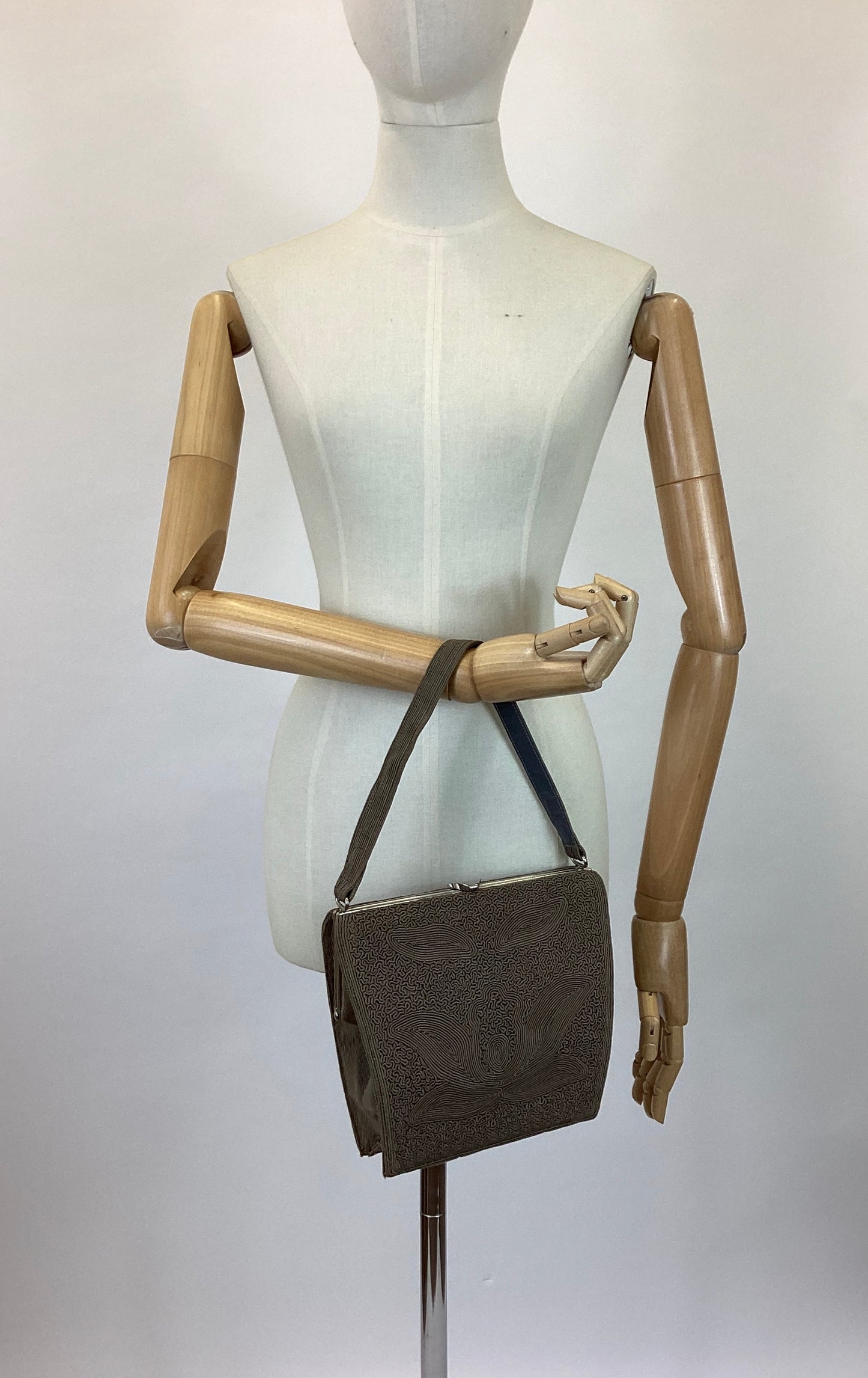 Original 40’s Fabulous shaped Corde Handbag - lighter brown / grey tone.