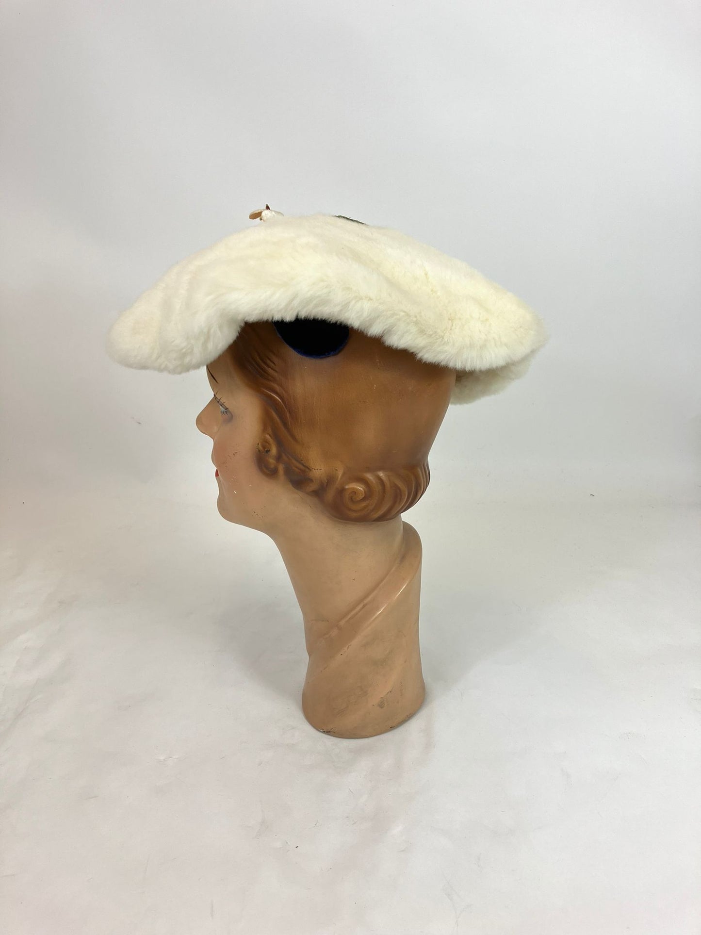 Original 1950’s Fabulous Platter/ Saucer Hat - Soft Cream Fur