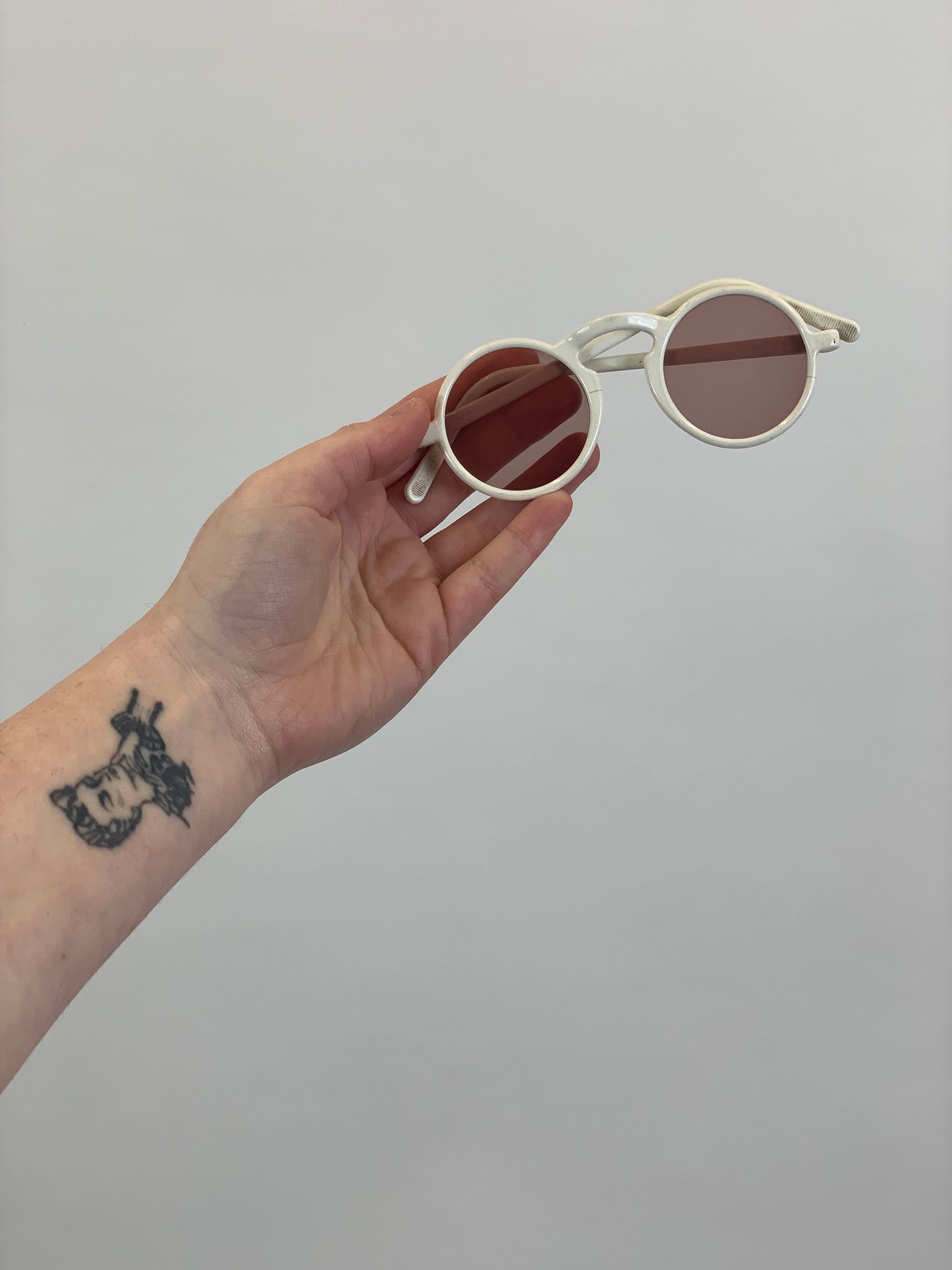 Original 1940’s Tinted Sunglasses - white