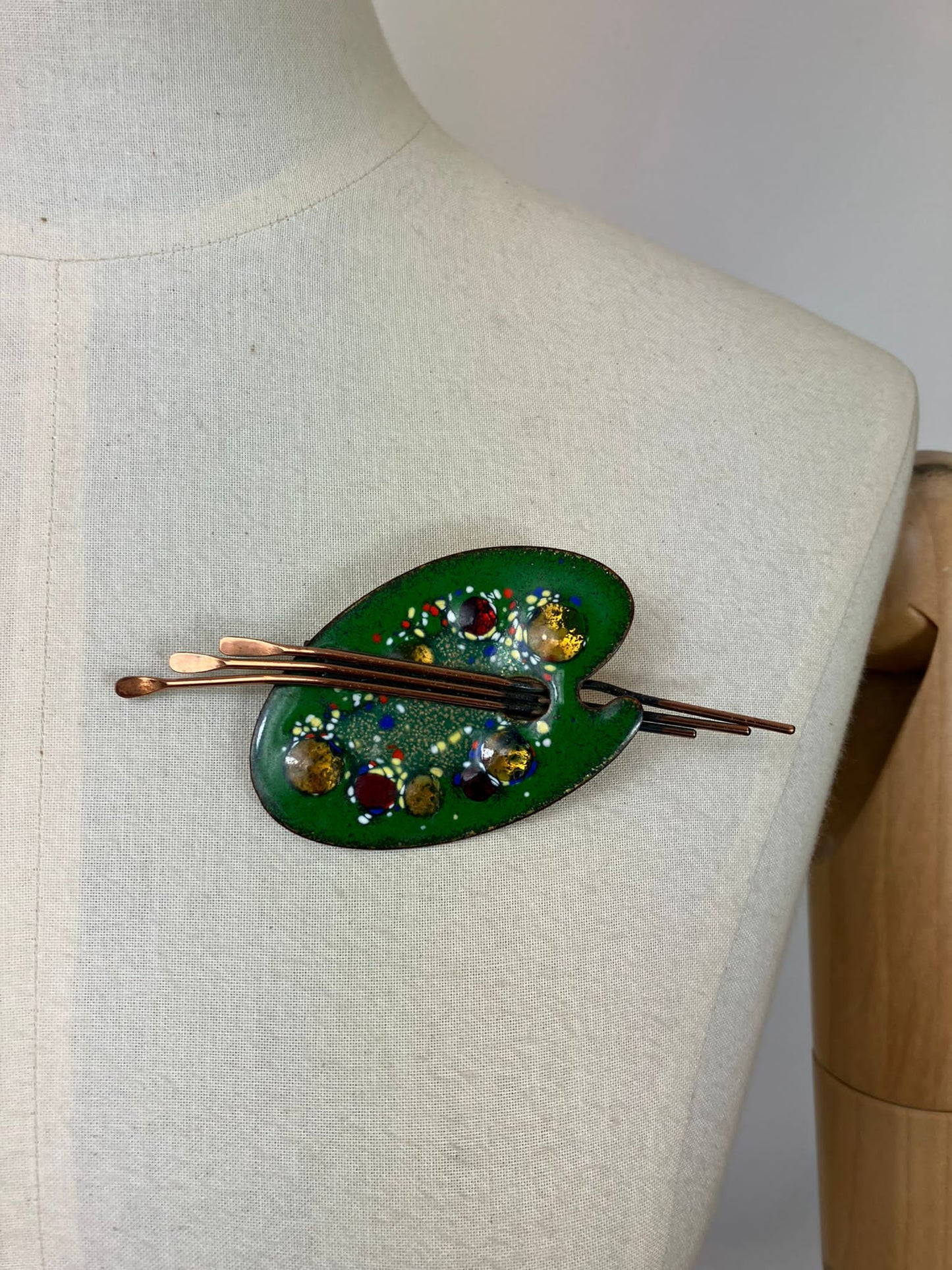 Original 1950’s Matisse Renoir Artist Palette brooh