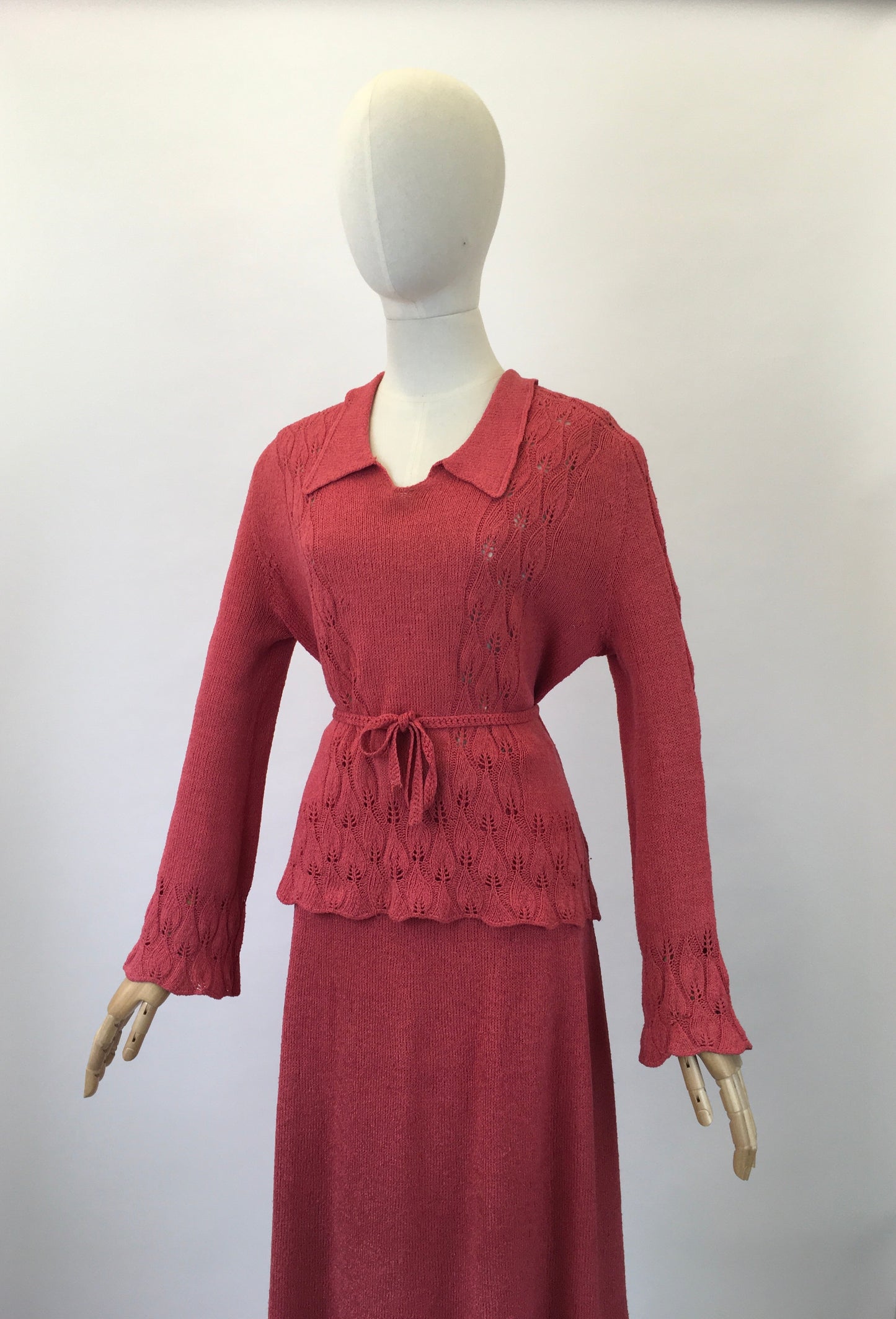 Original late 30's 3pc Knit Set - in Gorgeous Salmon