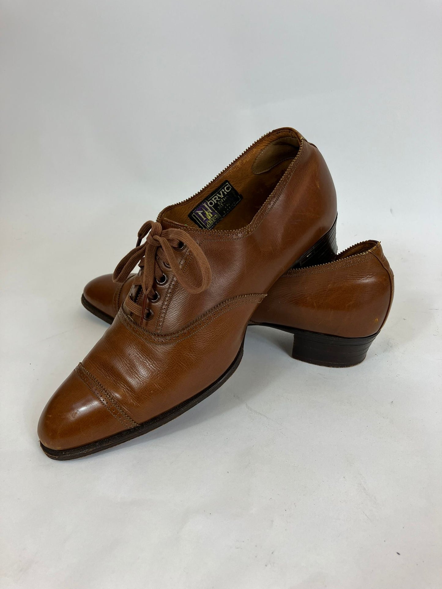 Original 1940’s Gorgeous brogues - tan leather