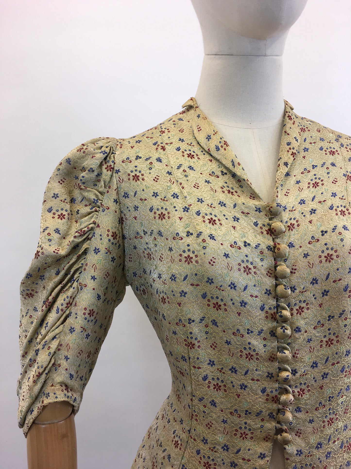 Original 1930’s Fabulous Blouse - Burgundy / Airforce Blue flowers on a bed of Gold.