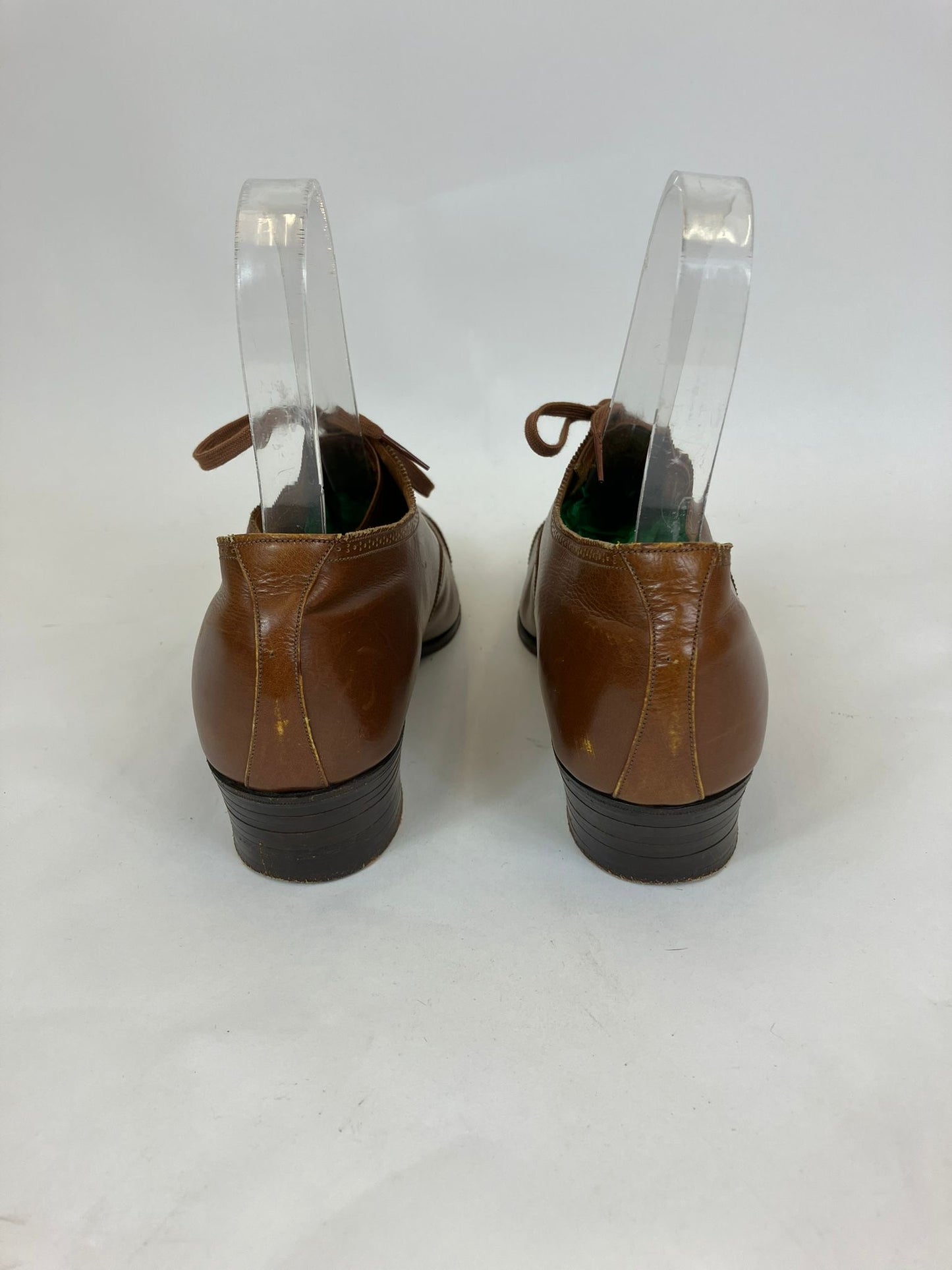 Original 1940’s Gorgeous brogues - tan leather