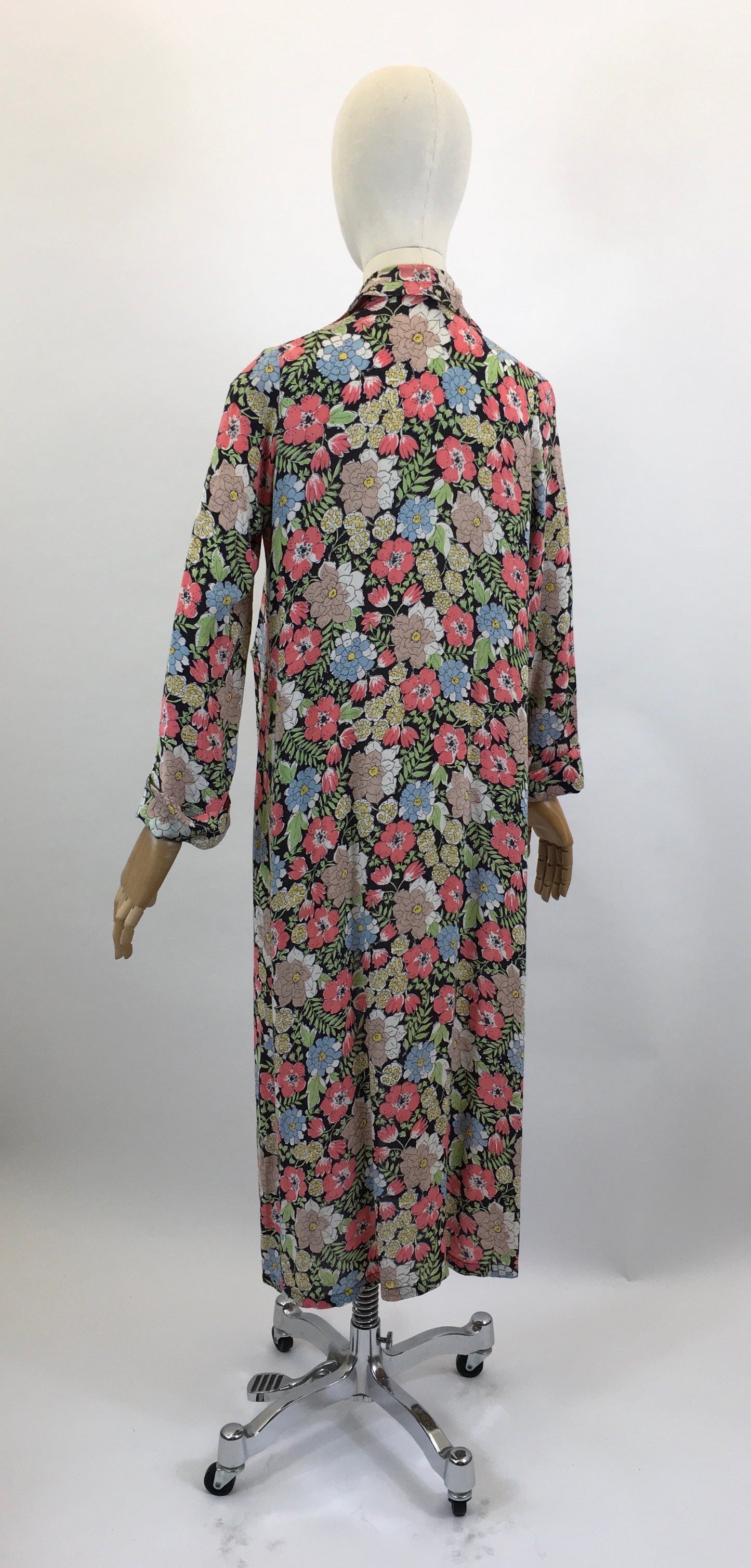 Original 1930’s Gorgeous Floral Summer Coat - Cornflower Blue, Dusky Pink, Primrose Yellow and Pistachio Green flowers