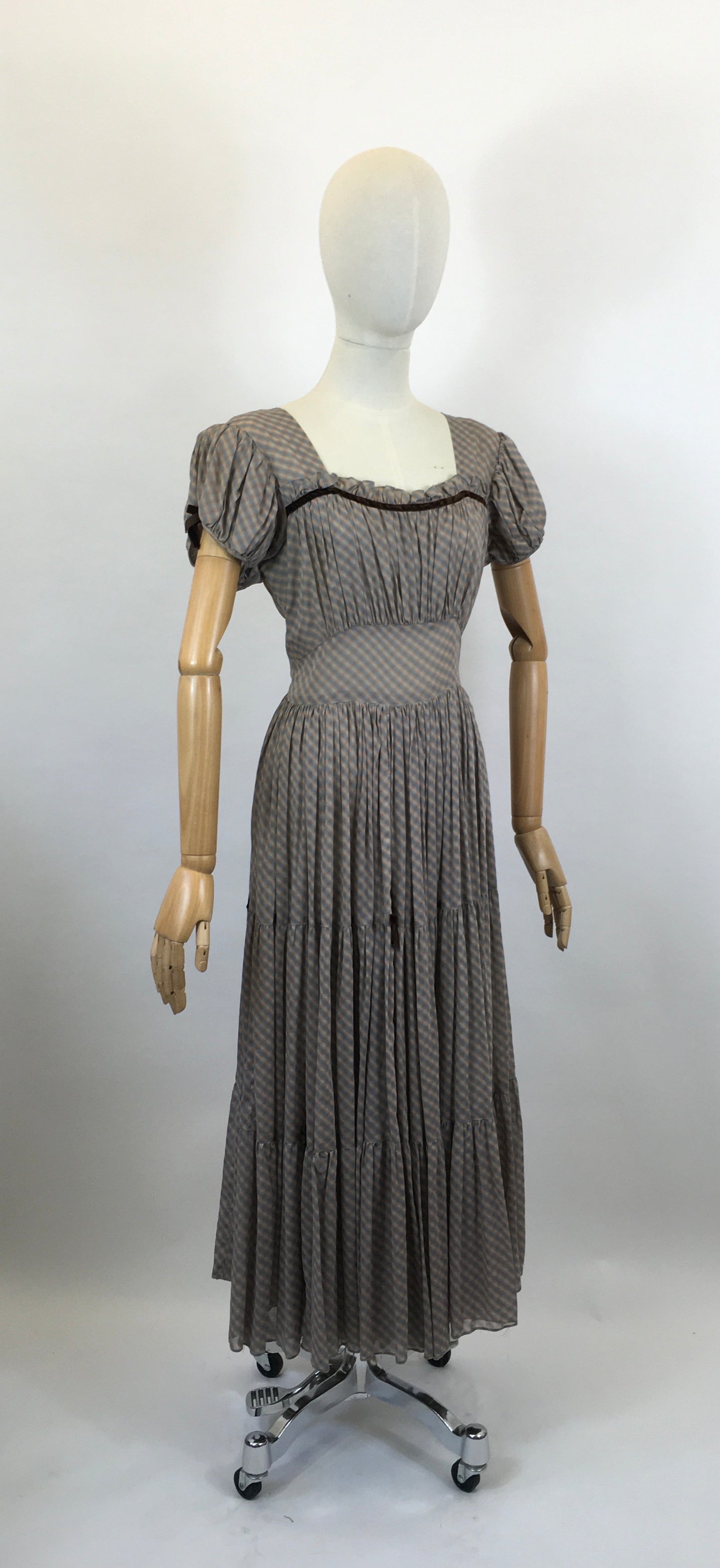 Original 1940’s Fabulous Striped Dress - Faint coloured stripes