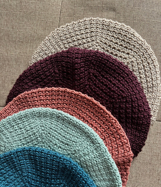 House Of Foxy Knitted Beret in Pearl