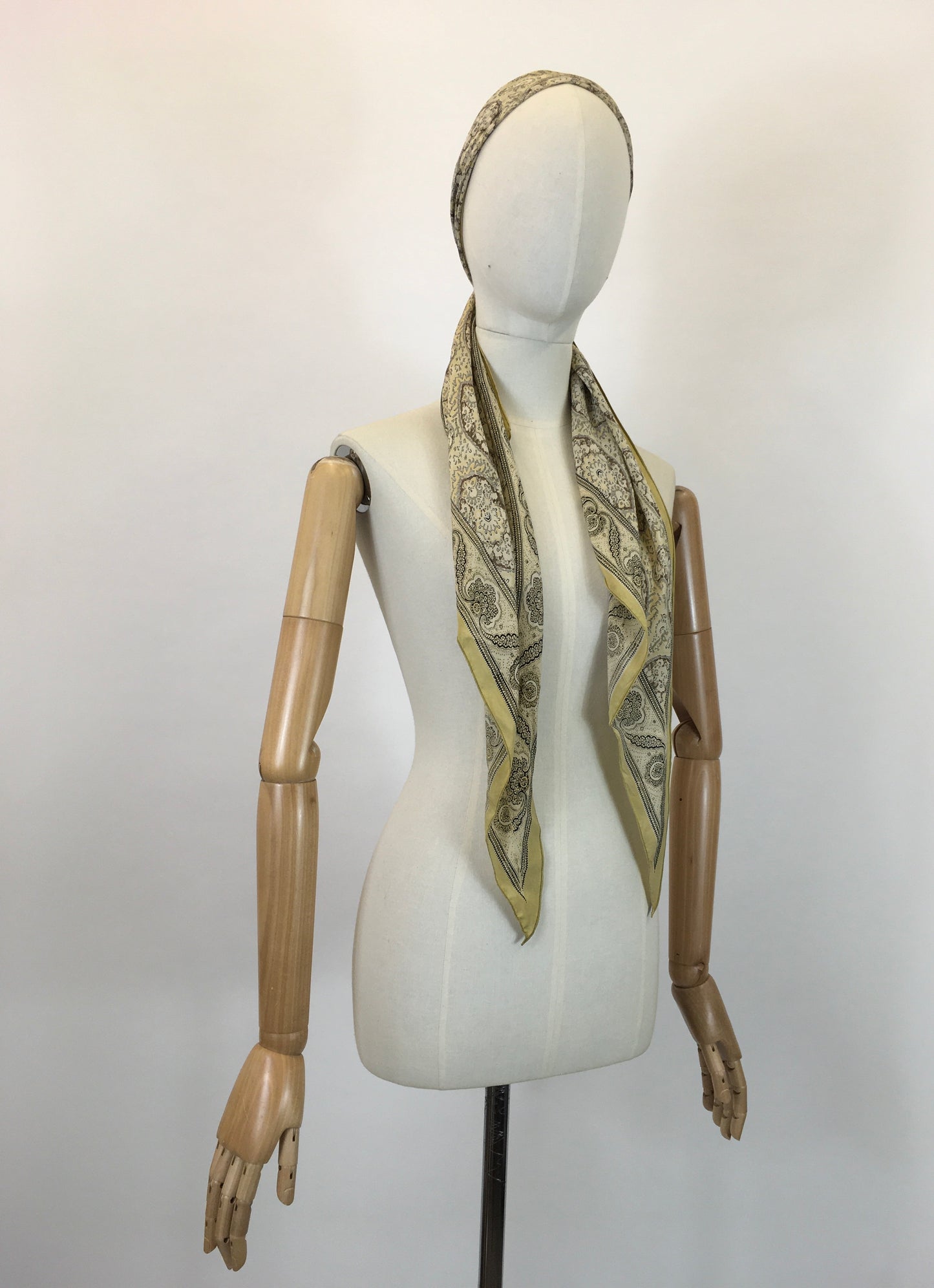 Original 1930s Darling Deco Dagger point scarf - In lemons, taupe, brown and black.