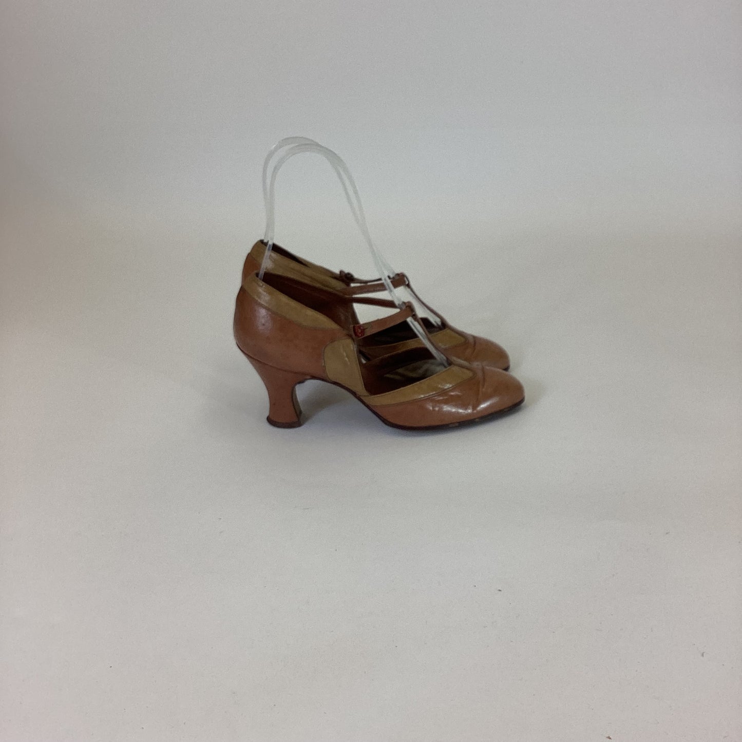 Original 20's/30's stunning 2 tone shoes - in taupe and sand colourway