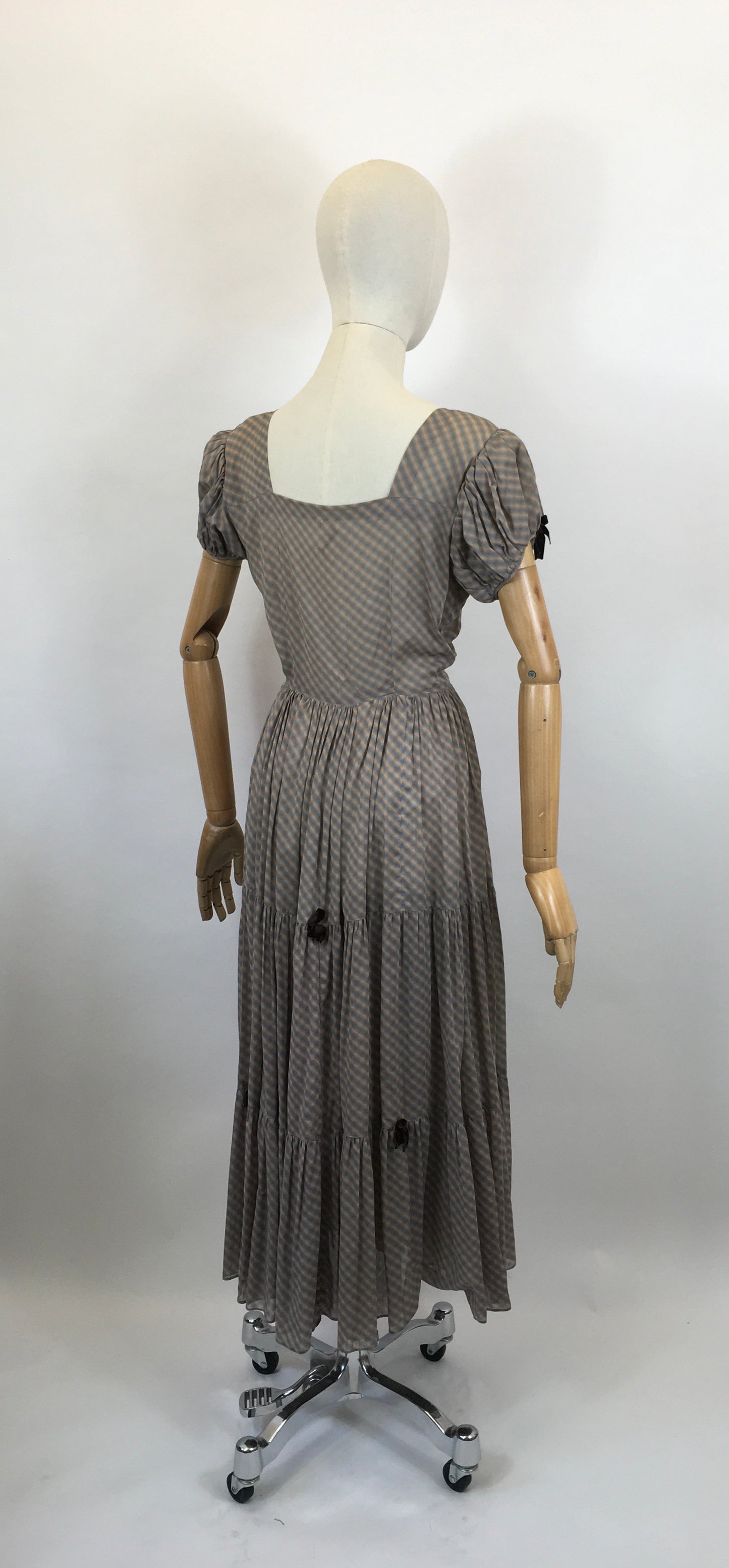 Original 1940’s Fabulous Striped Dress - Faint coloured stripes