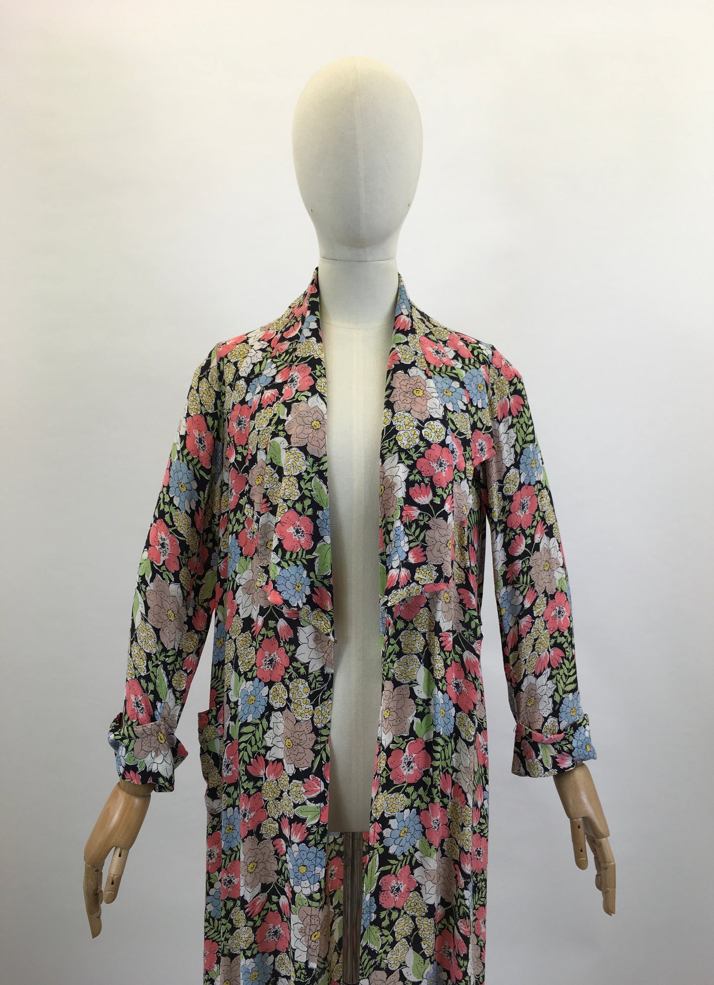 Original 1930’s Gorgeous Floral Summer Coat - Cornflower Blue, Dusky Pink, Primrose Yellow and Pistachio Green flowers