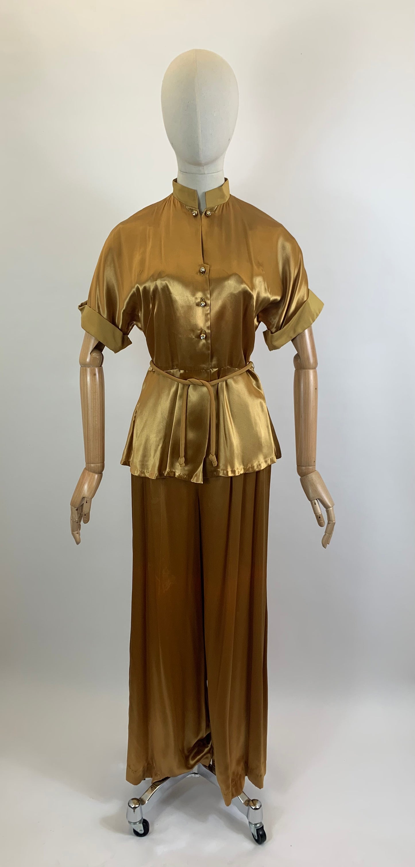 Original 1940's Sublime 3pc Pant Suit in an Old Gold Silk Rayon oozing Old Hollywood Glamour
