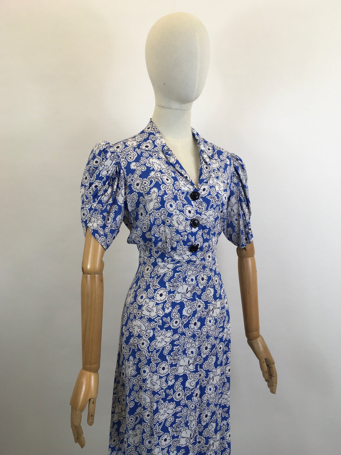 Original 1940’s Beautiful Floral dress - Powder Blue / white