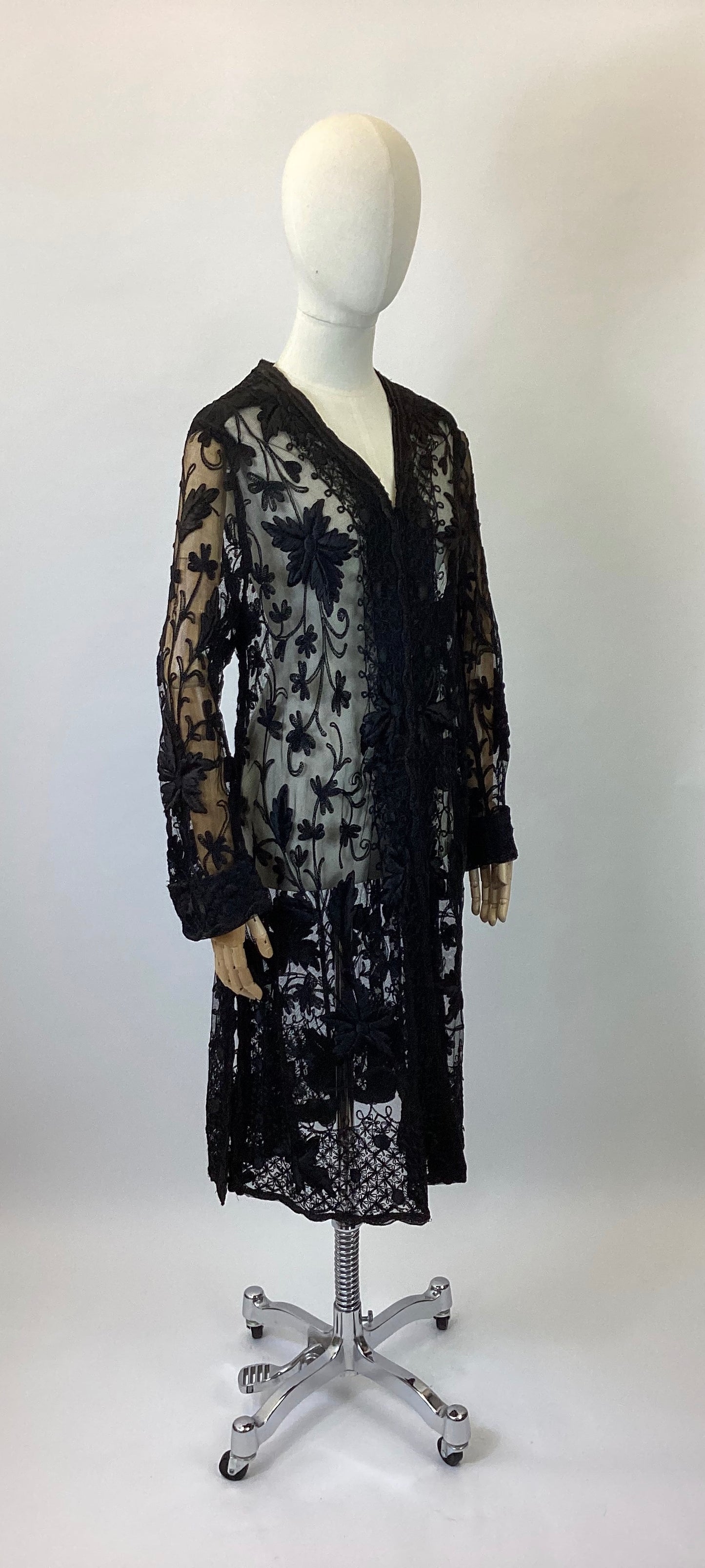Original 1910’s Exquisite coat - Black Sheer Lace