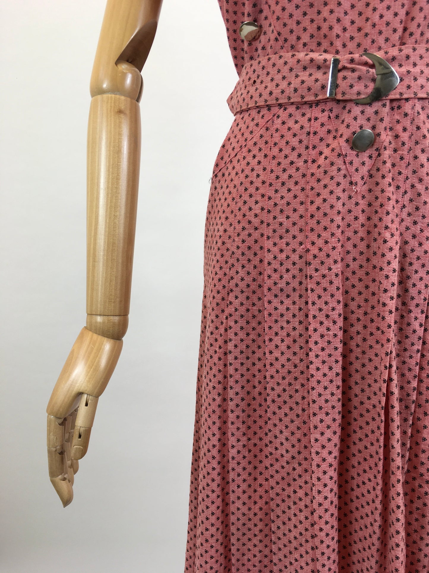 Original Late 1930's Beautiful dress - in Coral Pink with original belt
