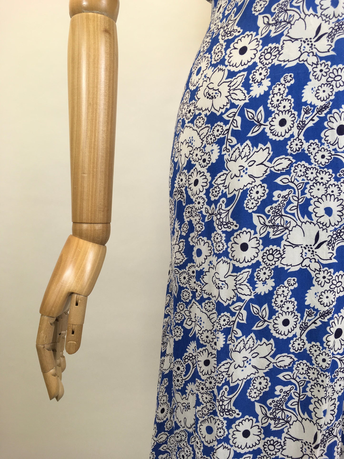 Original 1940’s Beautiful Floral dress - Powder Blue / white