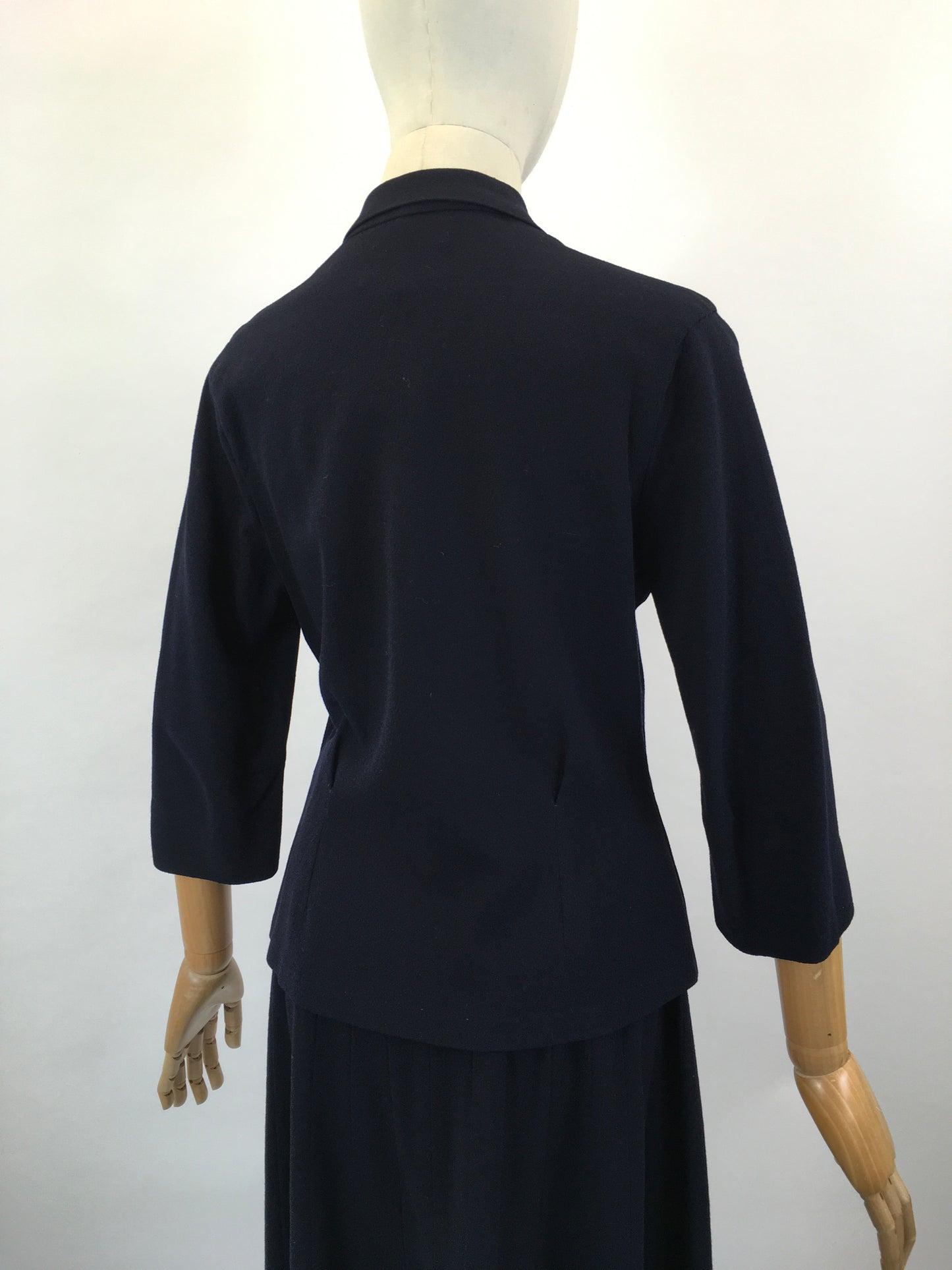 Original 1940’s Gorgeous 2pc suit - Dark Navy with White contrast