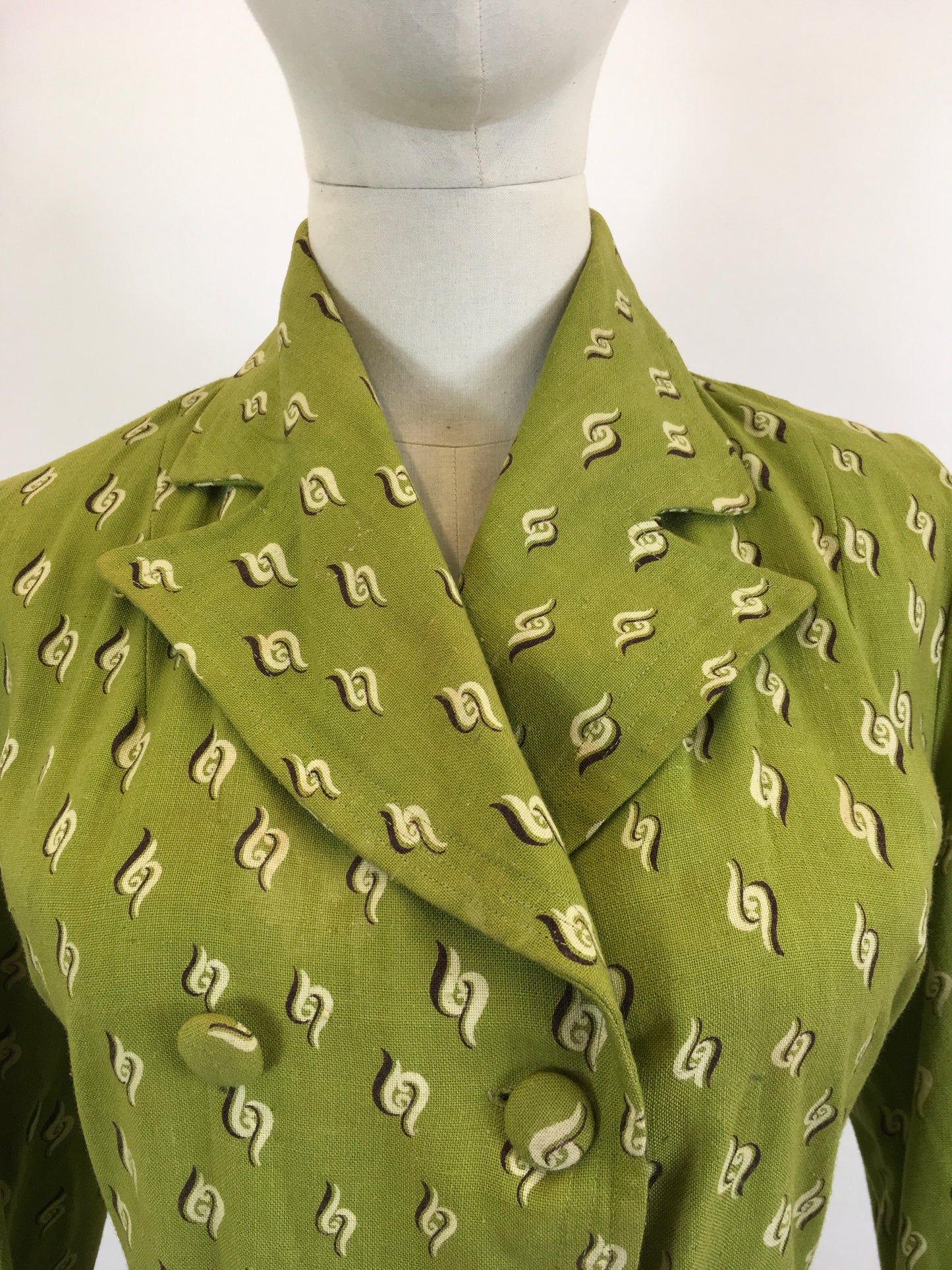 Original 1940’s Fabulous Moygashel Linen Dress/ housecoat  - soft green , brown and cream