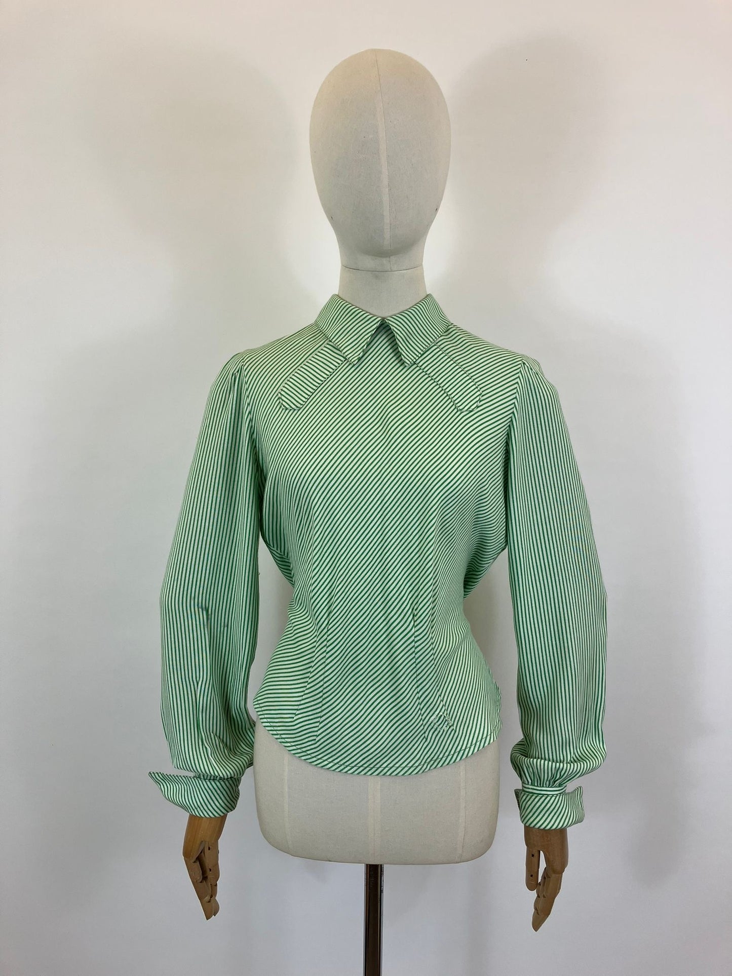 Original 1940’s CC41 Utility Blouse - vibrant Green/ White stripe