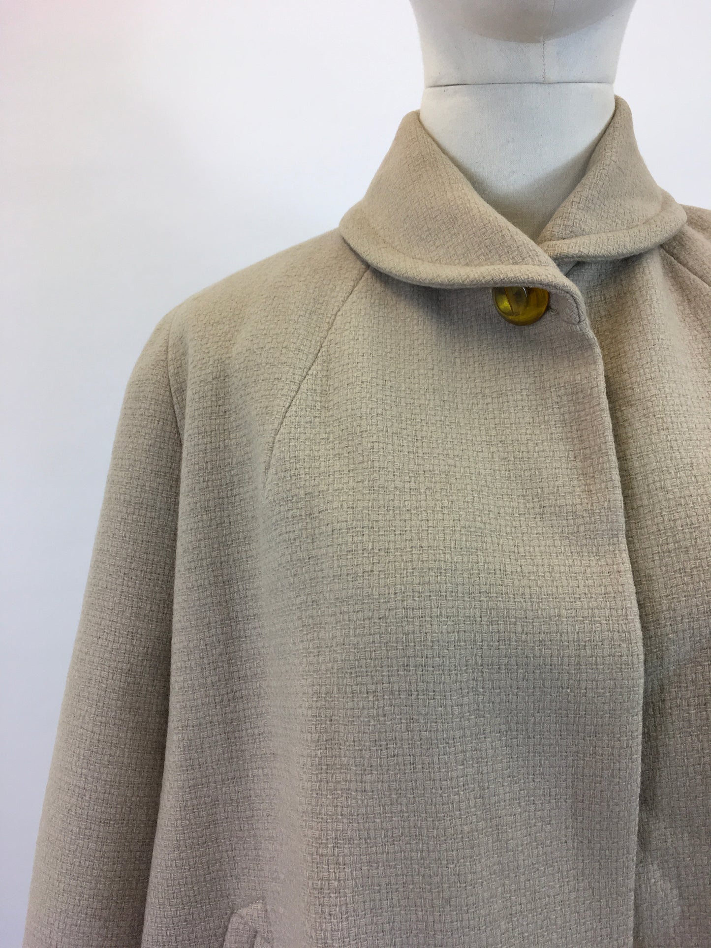 Original 1940’s swagger Jacket - in calming fawn