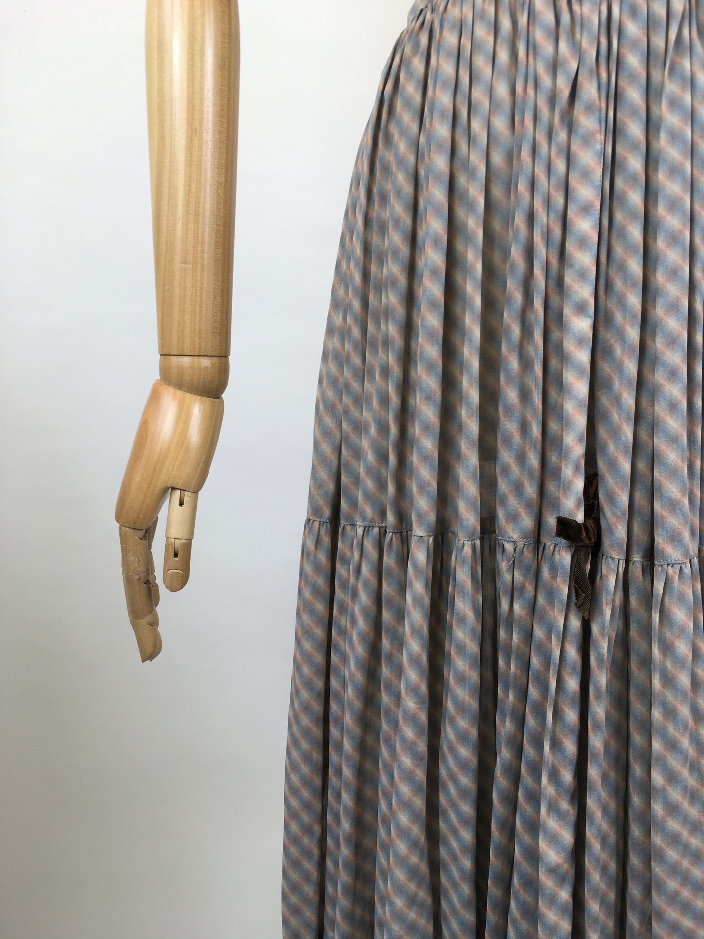 Original 1940’s Fabulous Striped Dress - Faint coloured stripes