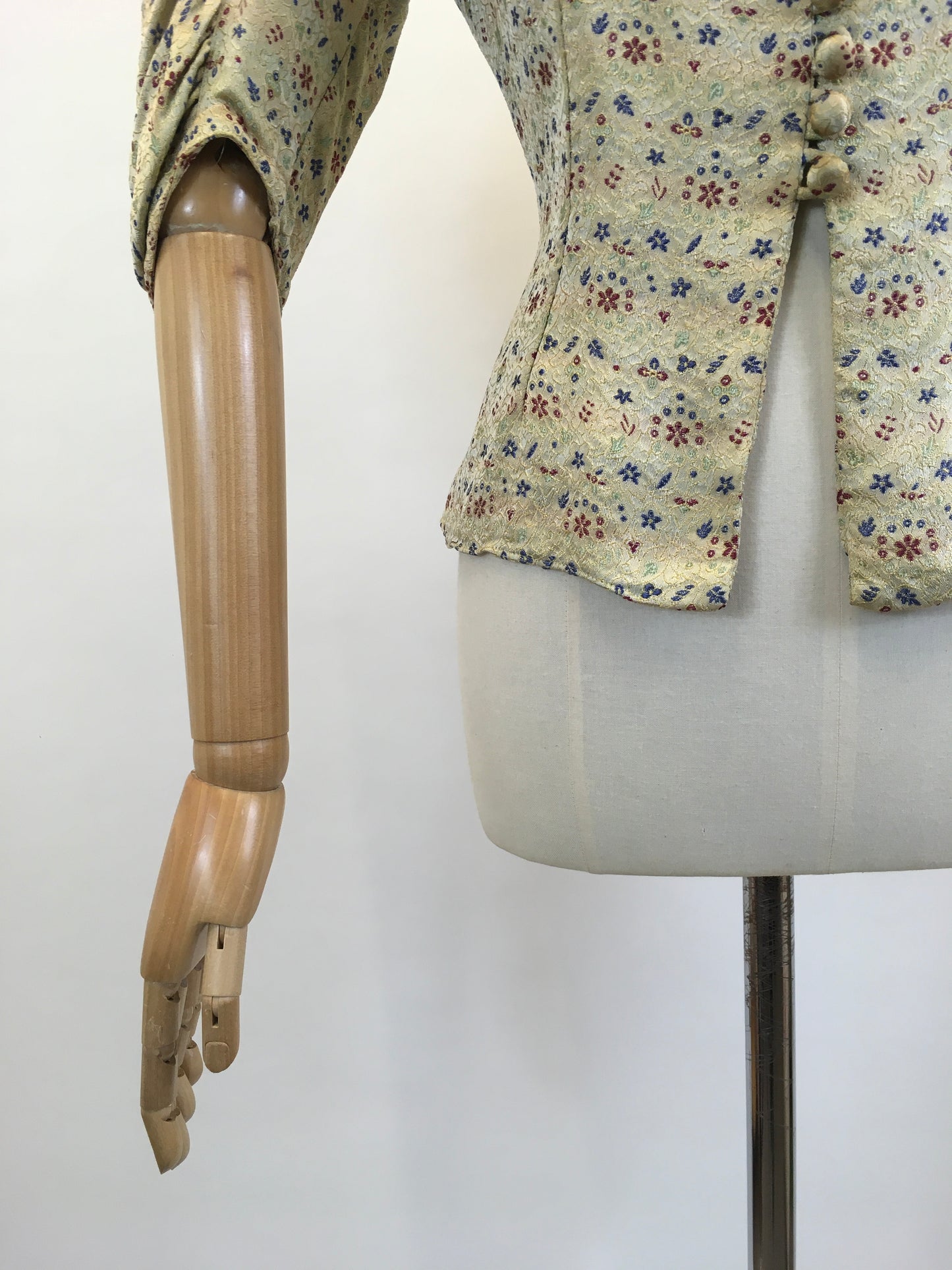 Original 1930’s Fabulous Blouse - Burgundy / Airforce Blue flowers on a bed of Gold.