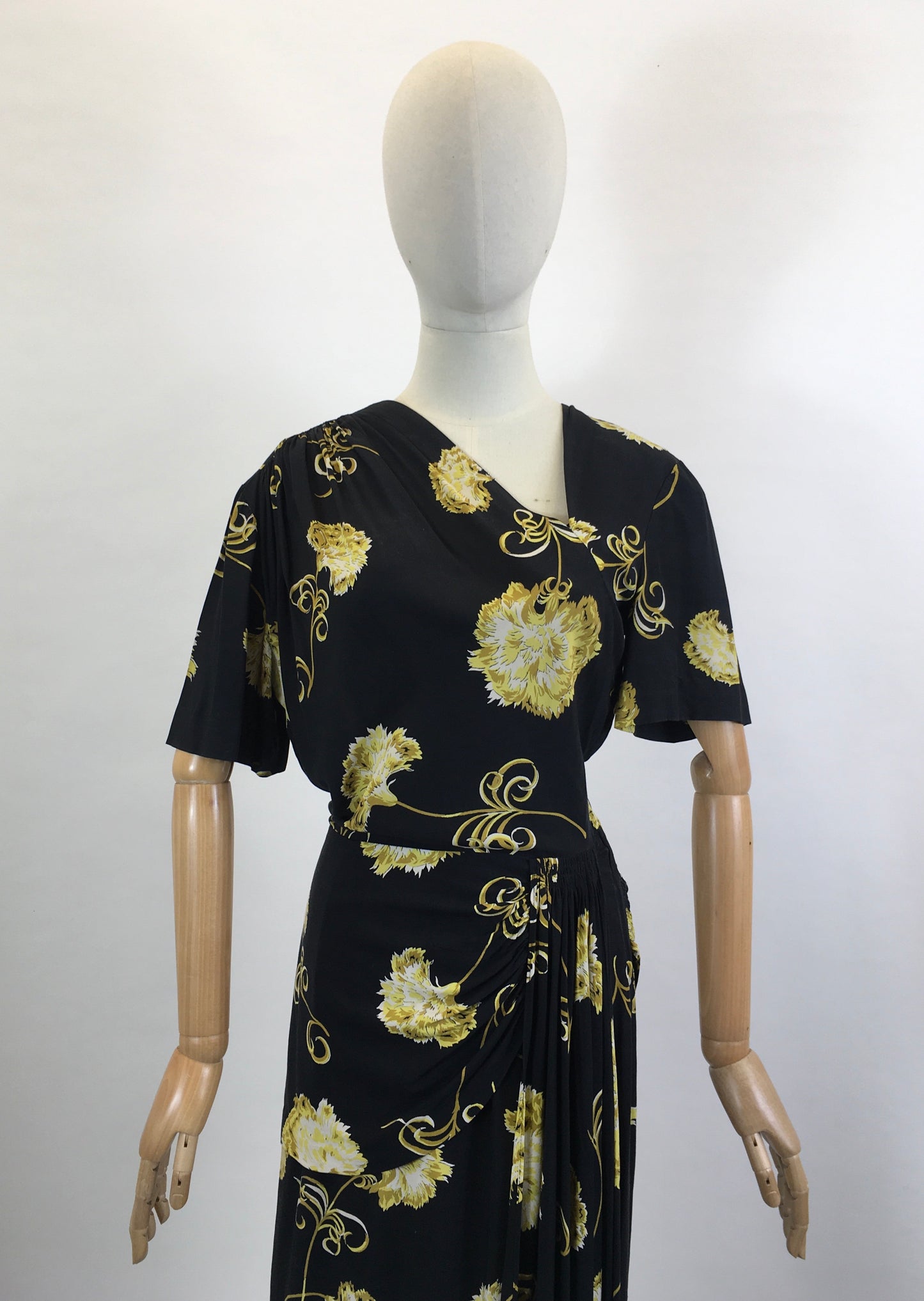 Original 1940's Stunning Floral Rayon dress in tonal golds and stencilled black
