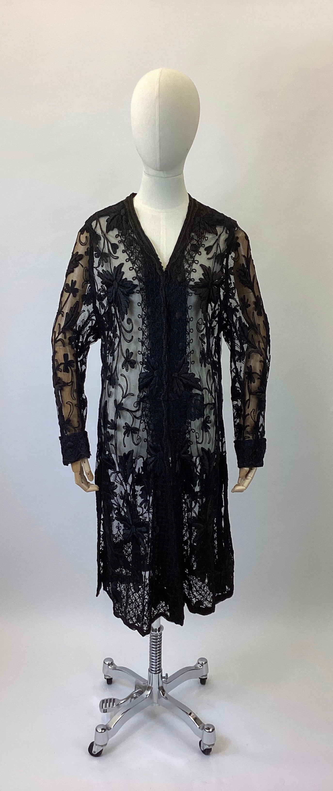 Original 1910’s Exquisite coat - Black Sheer Lace
