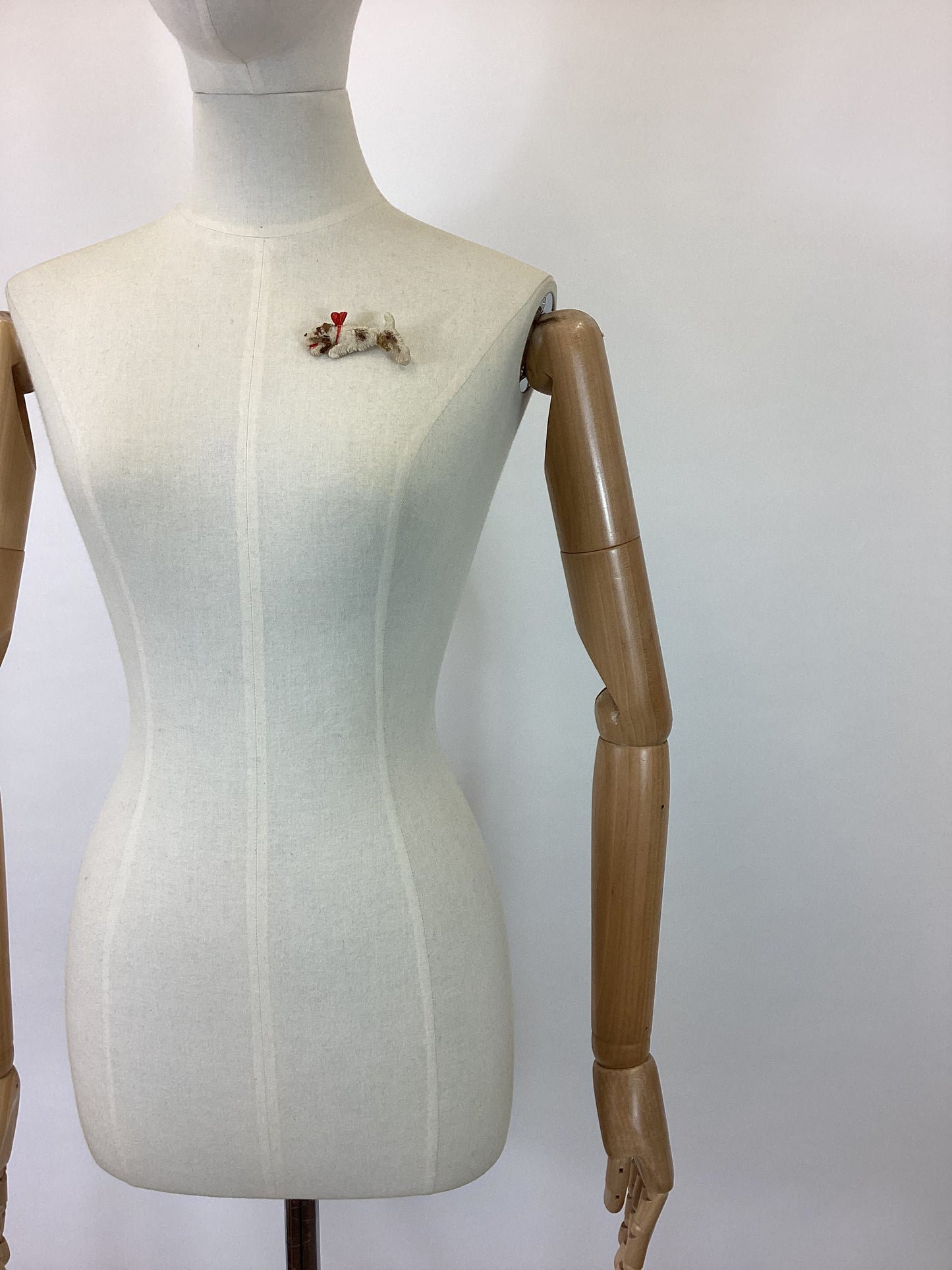 Original 40’s Celluloid doggie brooch