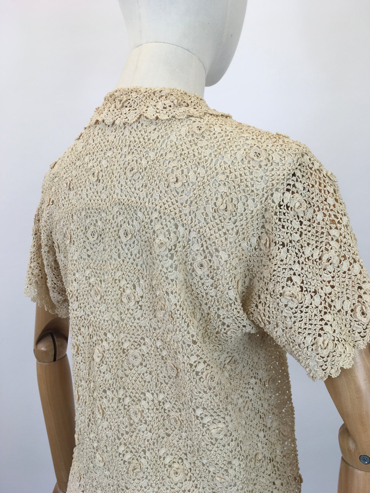 Original 30’s Crochet Blouse - in Cream