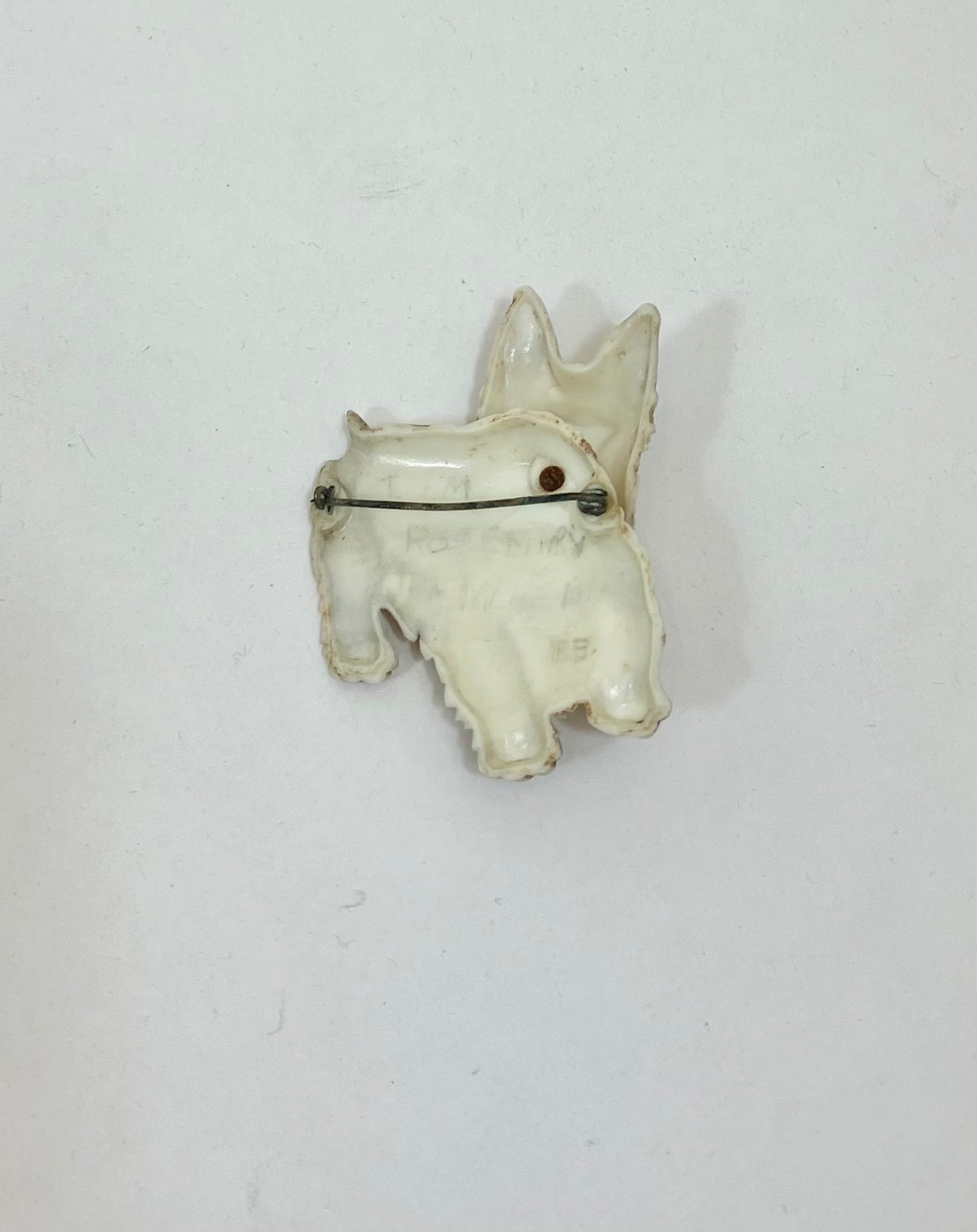 Original 1940's Fabulous Moving Head Doggie brooch