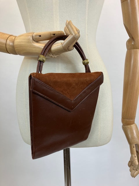 Original 1940’s Gorgeous Shaped contrast Leather/suede handbag - Brown