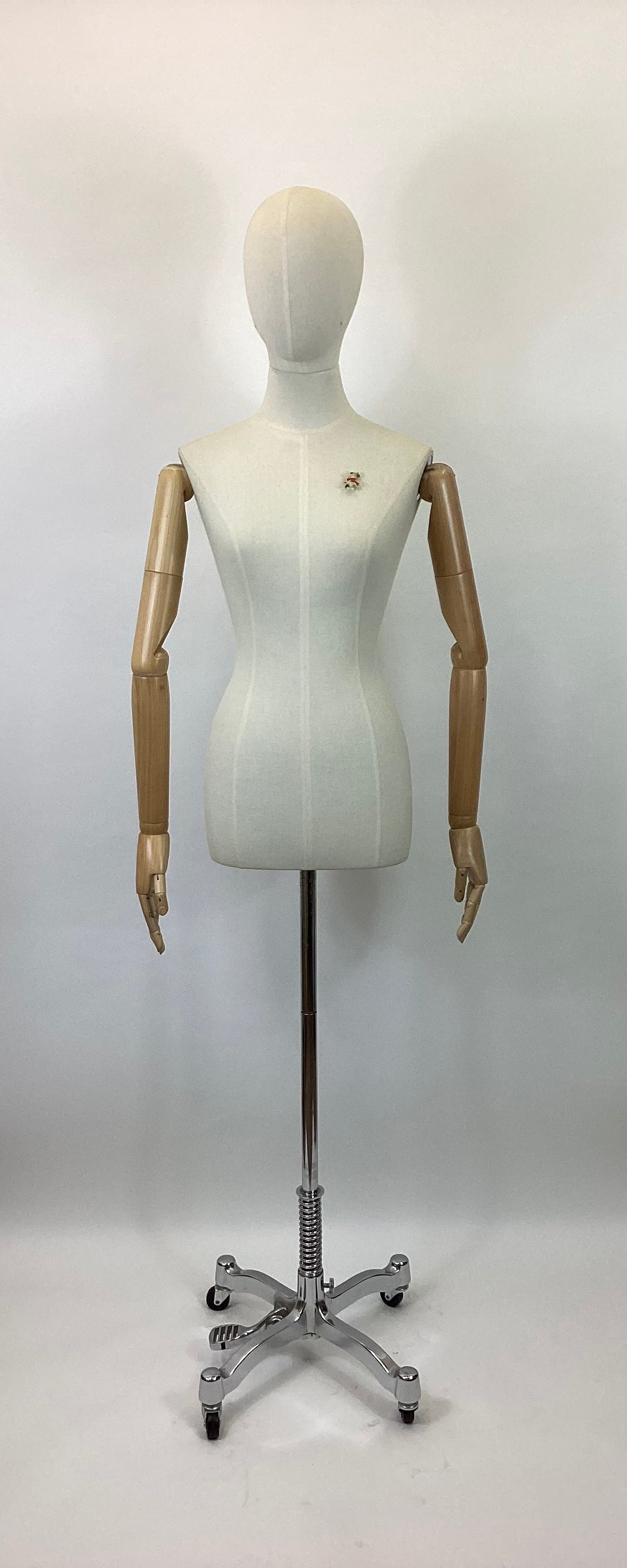 Original 40’s celluloid Brooch- sitting dog.