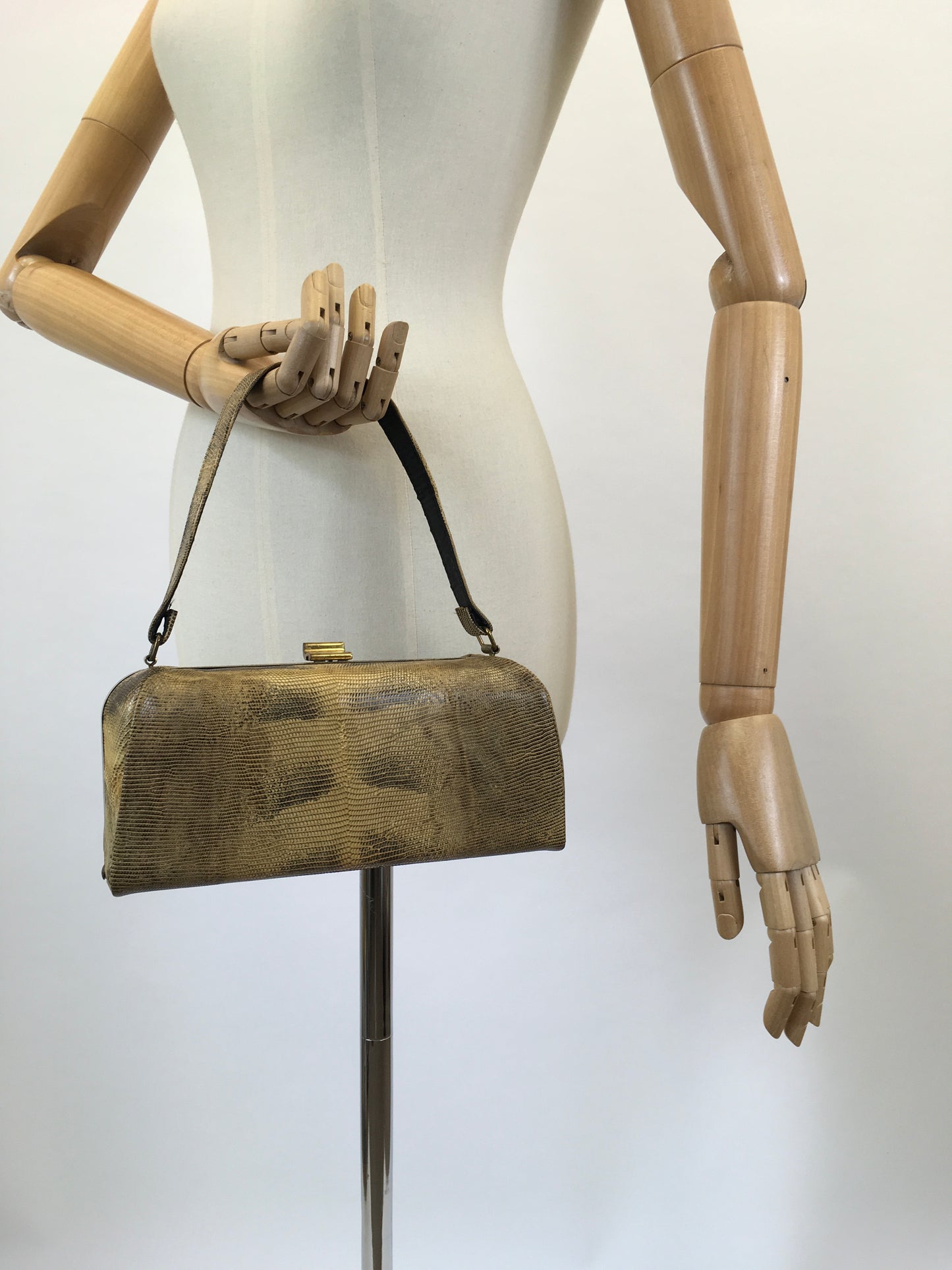 Original 1940’s Snakeskin Box Handbag.