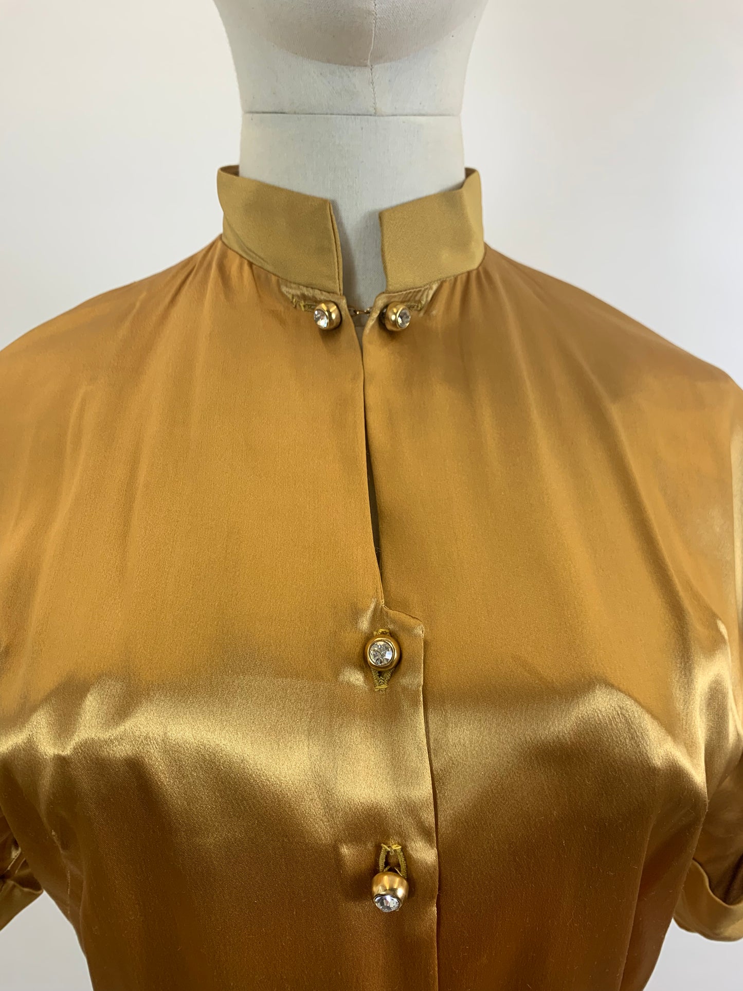 Original 1940's Sublime 3pc Pant Suit in an Old Gold Silk Rayon oozing Old Hollywood Glamour