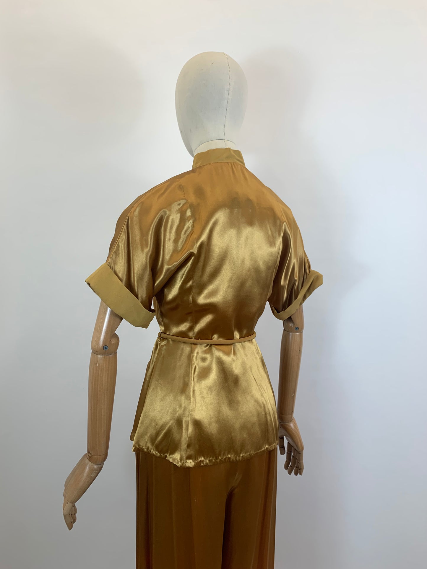 Original 1940's Sublime 3pc Pant Suit in an Old Gold Silk Rayon oozing Old Hollywood Glamour