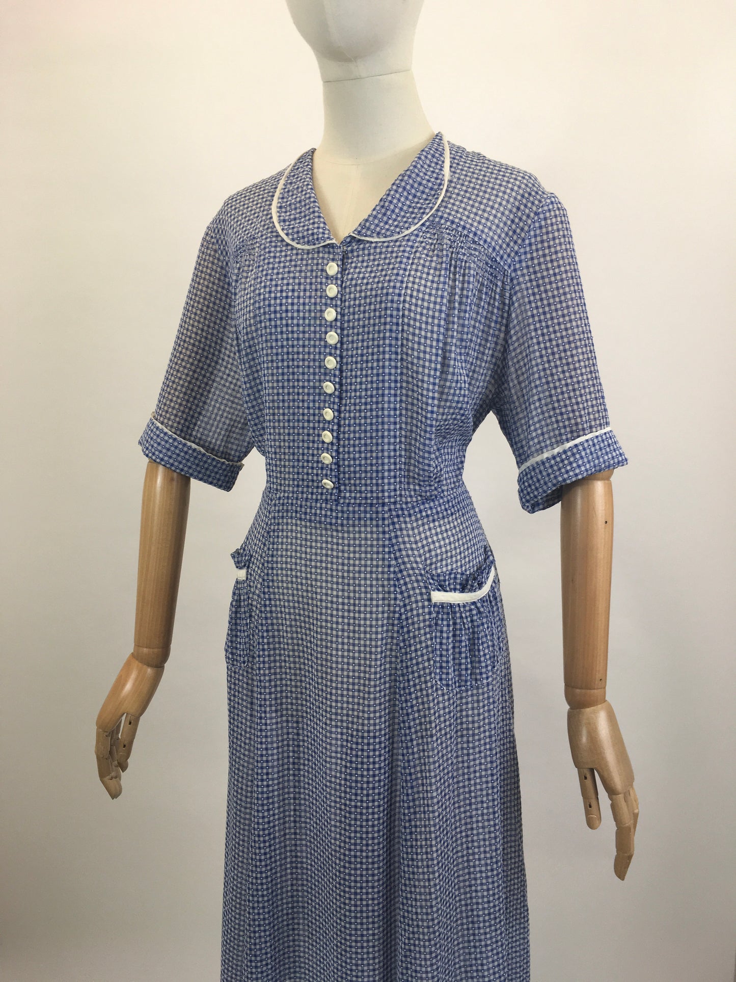 Original Late 30’s / Early 40’s Gorgeous Day dress - in Royal Blue / White gingham