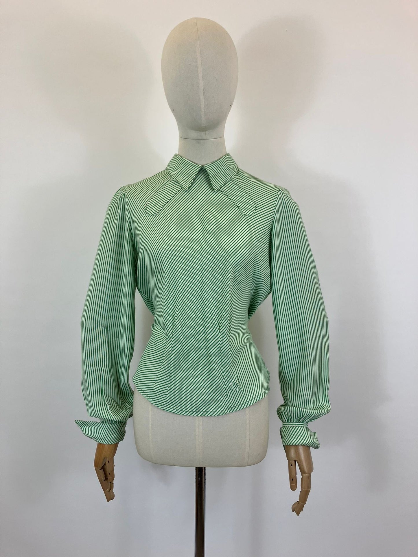 Original 1940’s CC41 Utility Blouse - vibrant Green/ White stripe